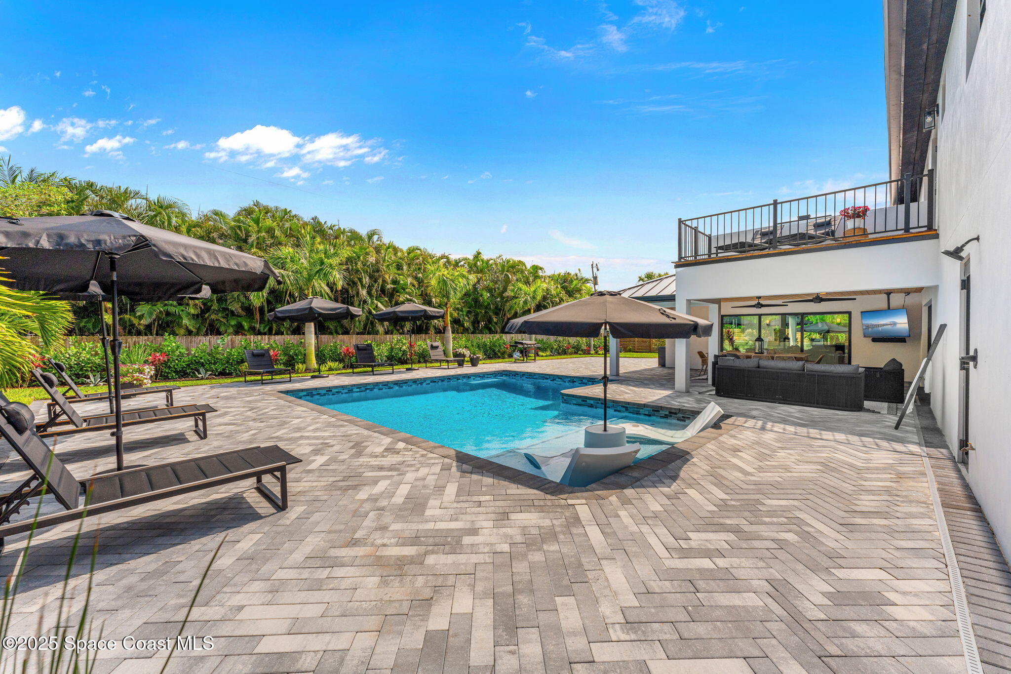 303 Deland Avenue