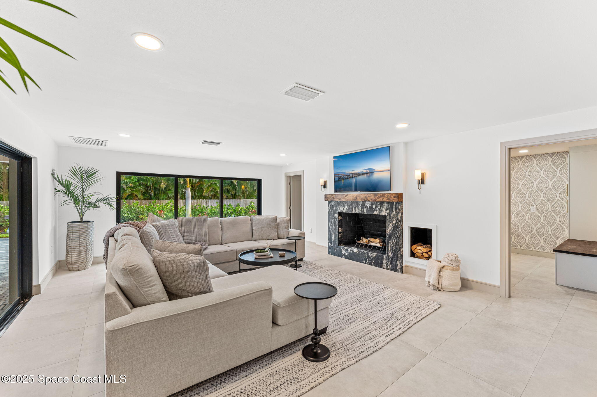 303 Deland Avenue