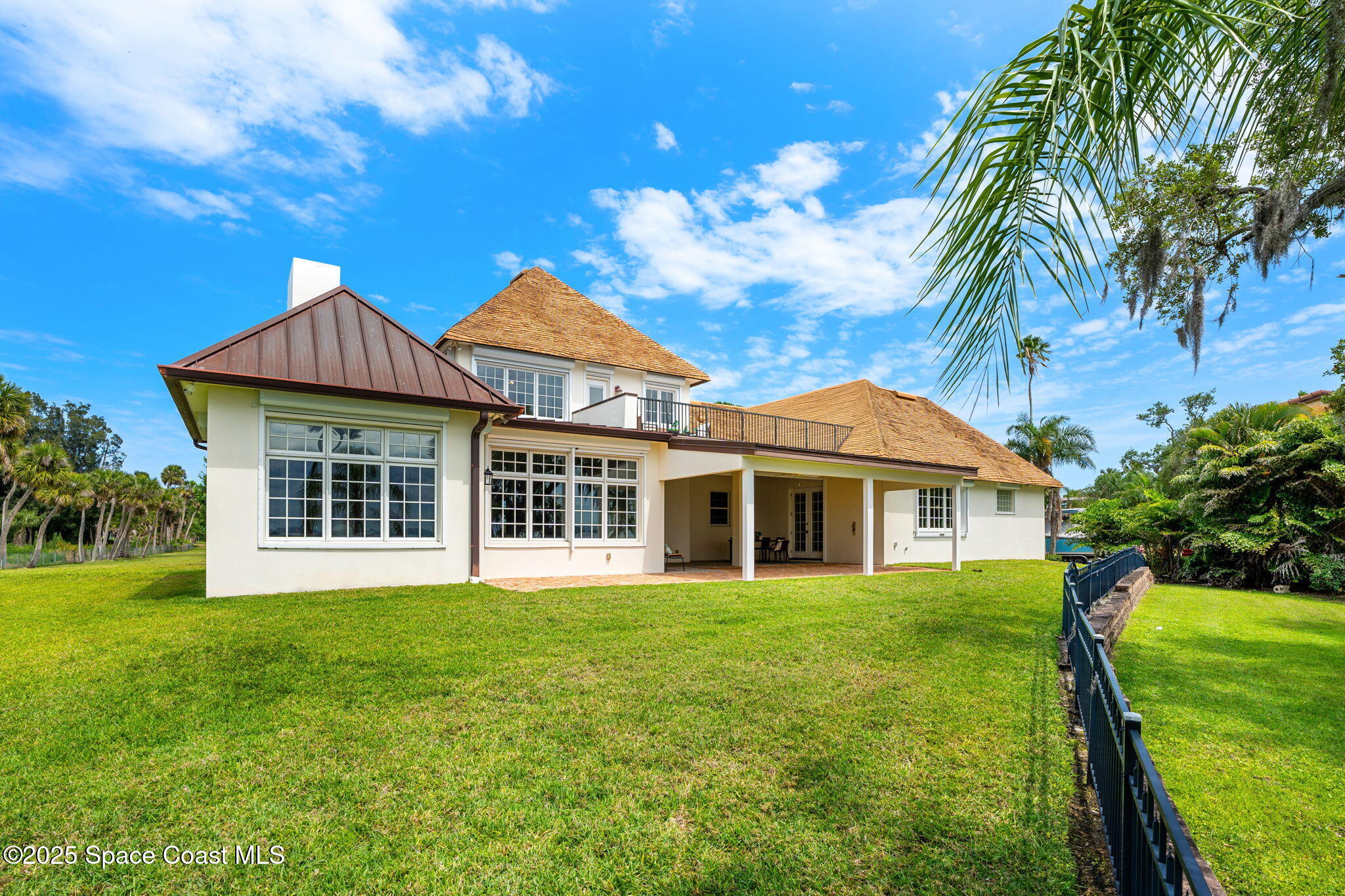 7021 S Tropical Trail