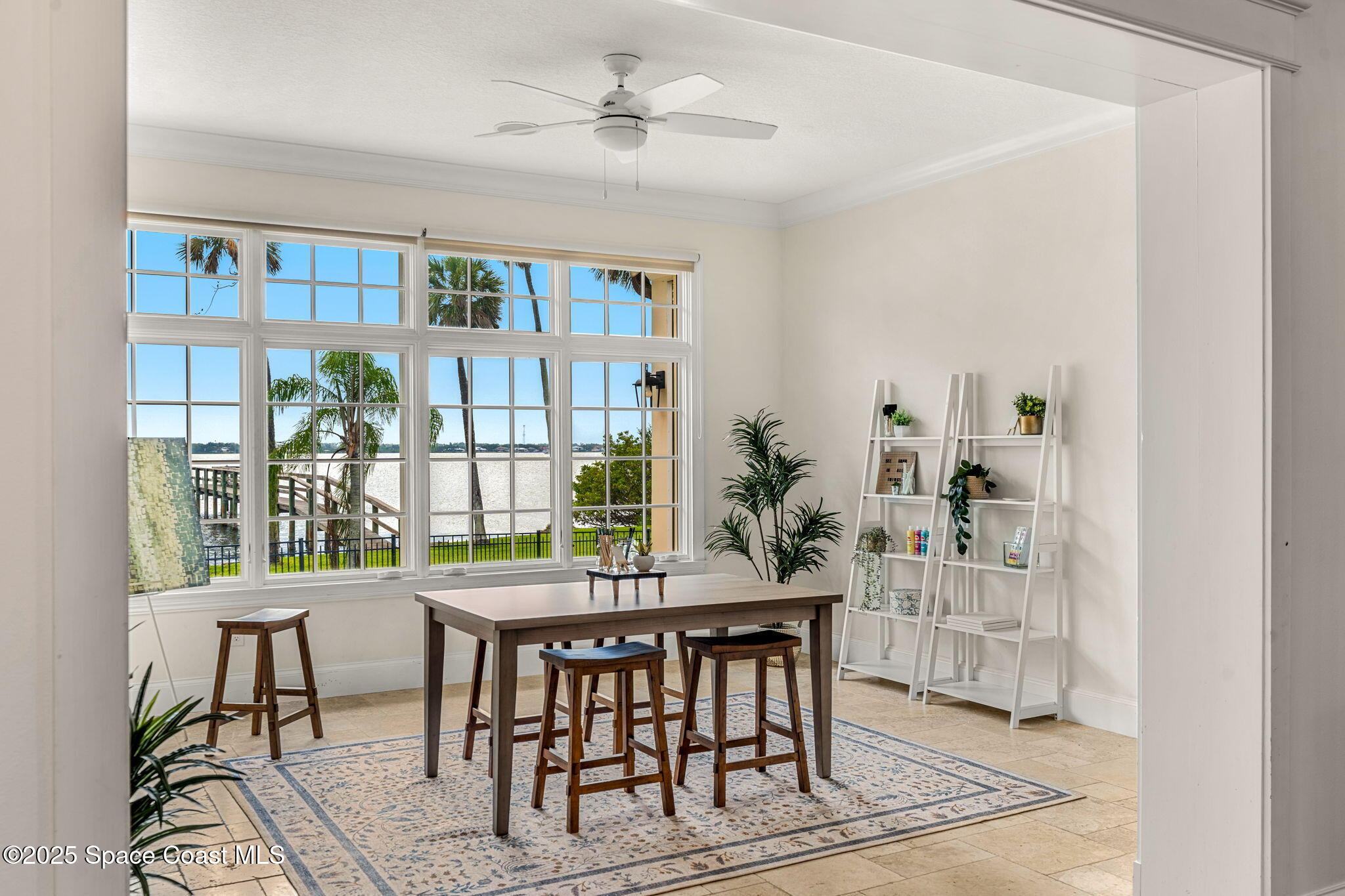 7021 S Tropical Trail