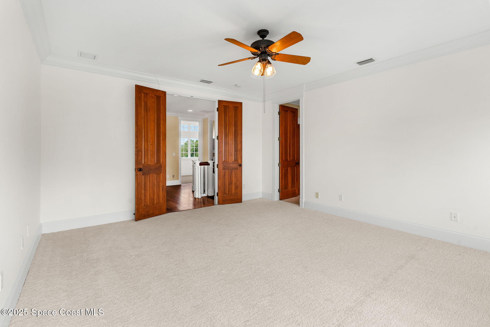 7021 S Tropical Trail