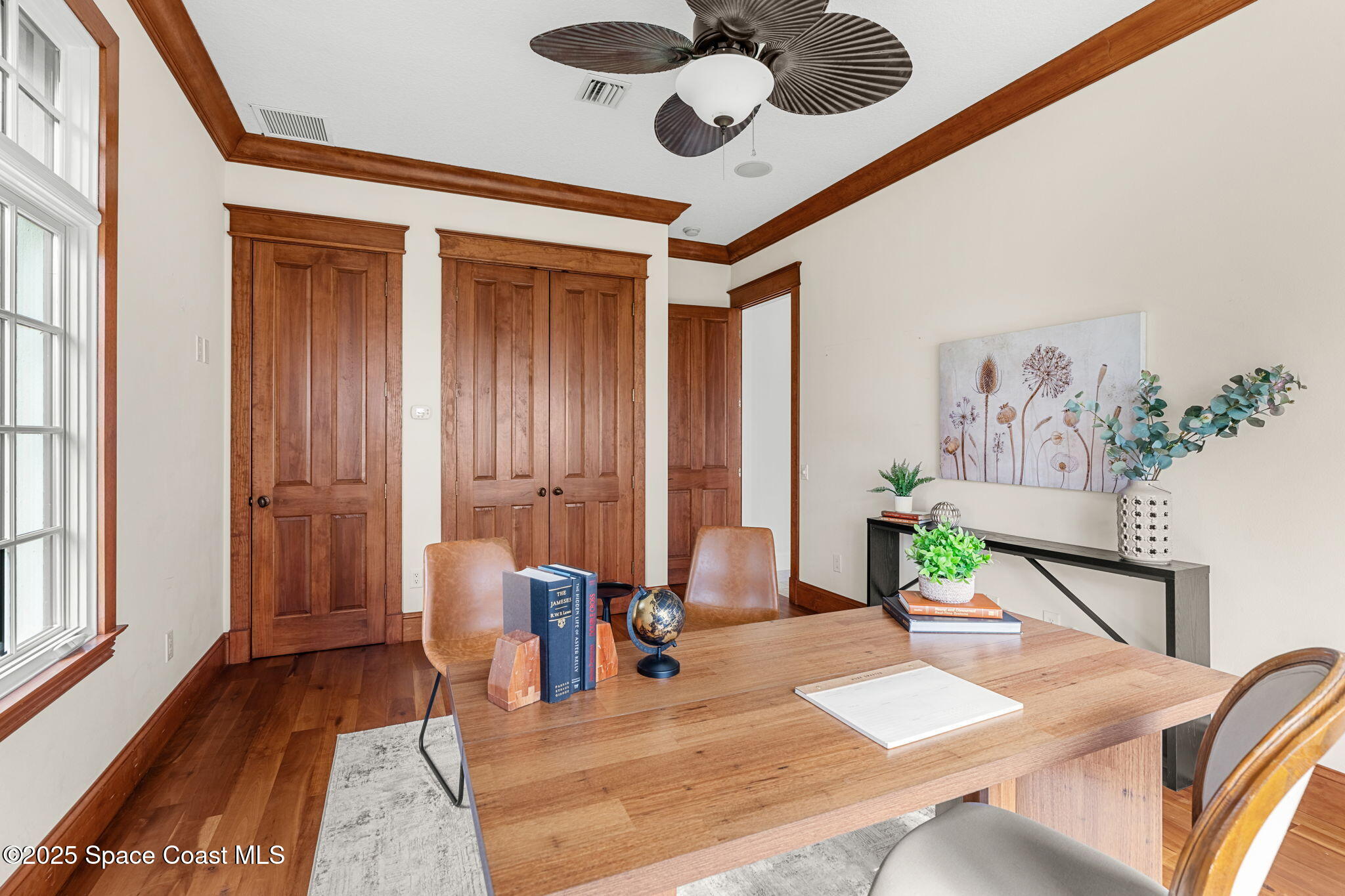 7021 S Tropical Trail