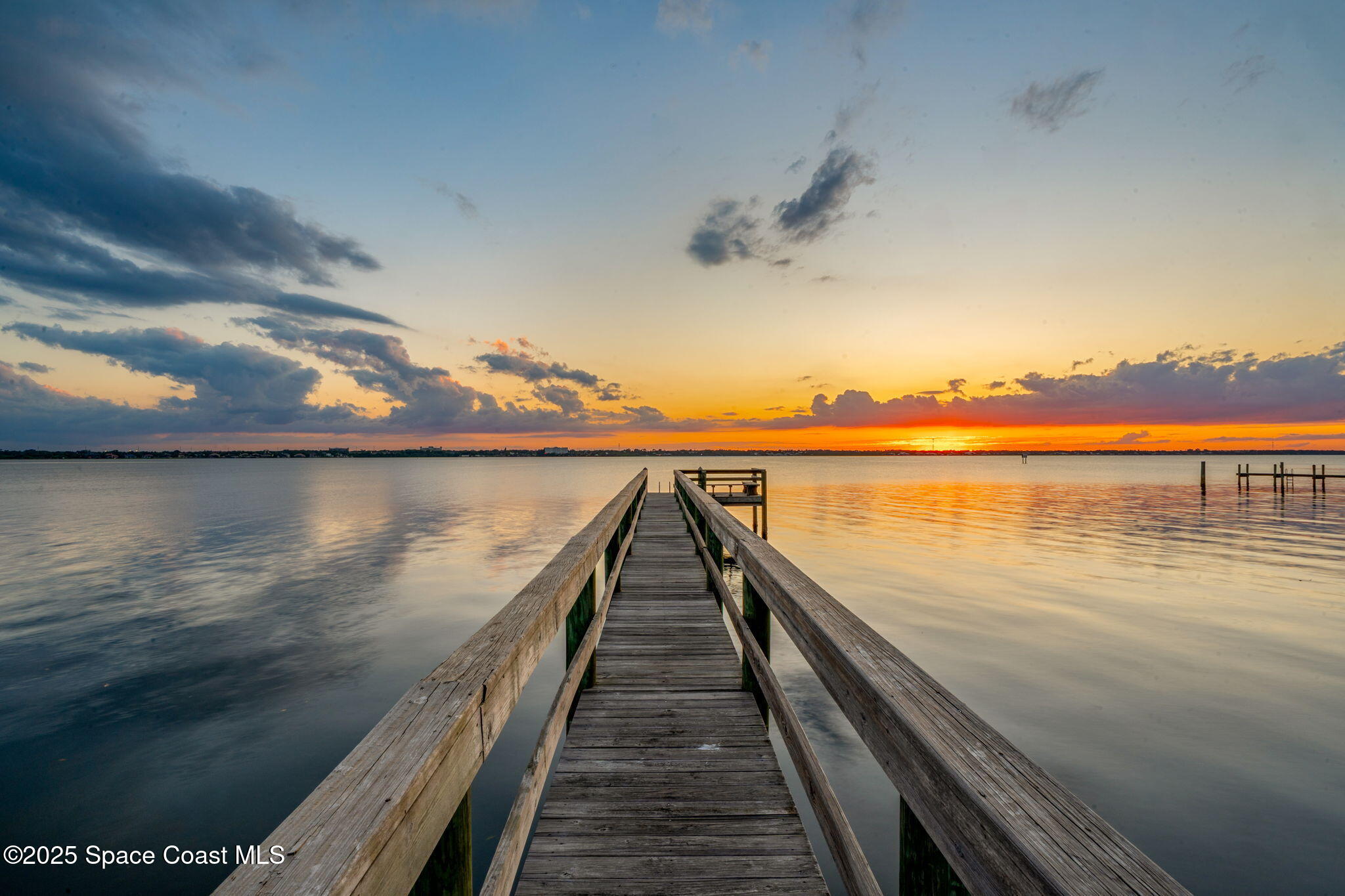 7021 S Tropical Trail