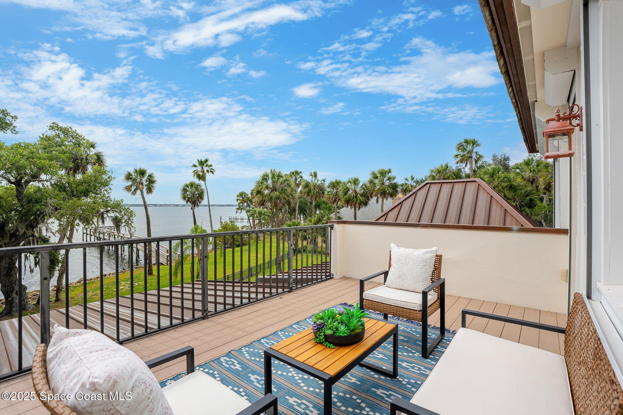 7021 S Tropical Trail