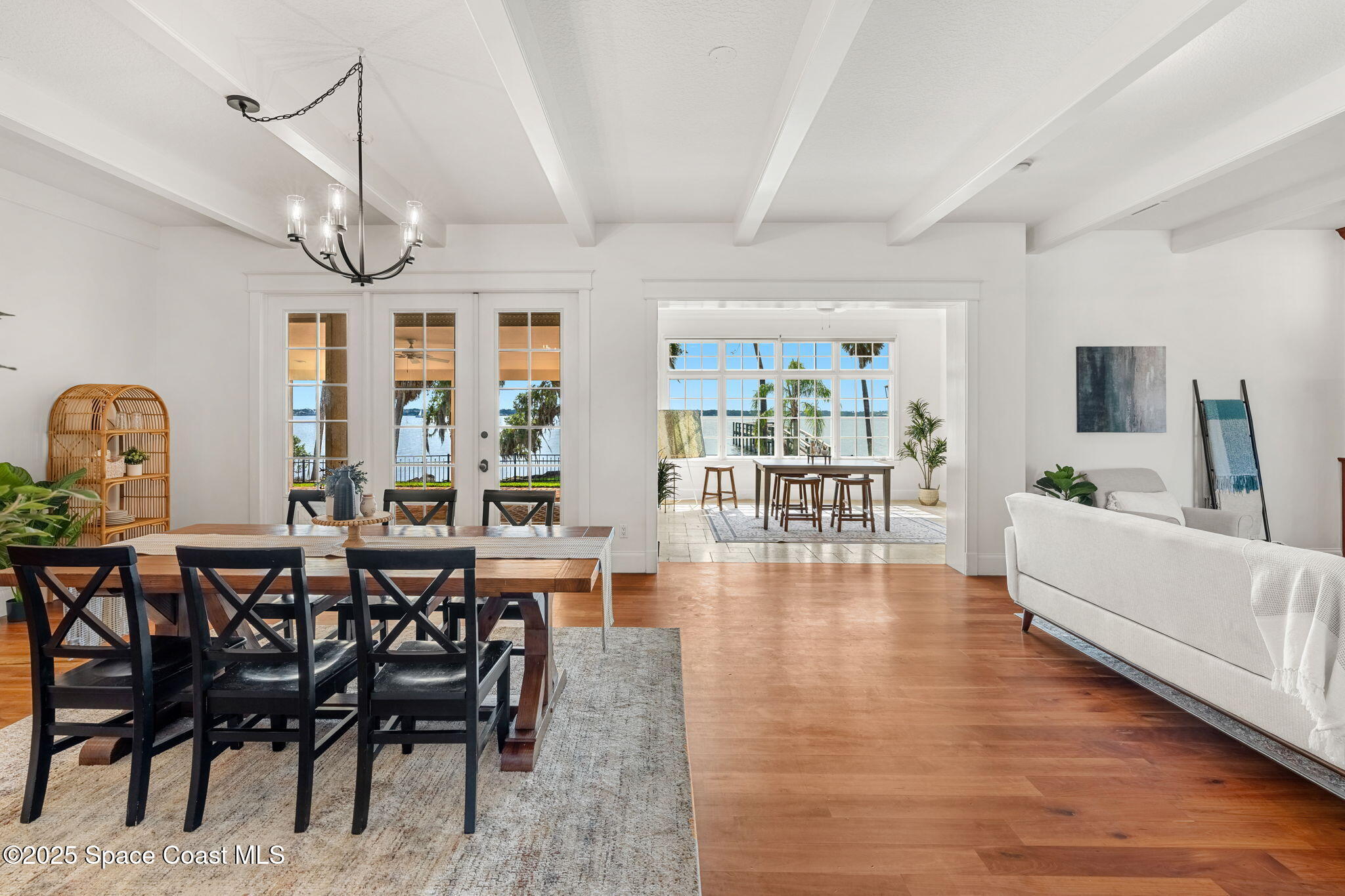 7021 S Tropical Trail