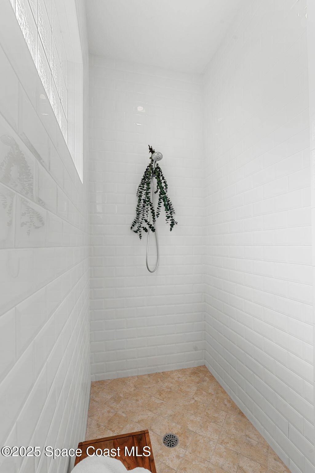 7021 S Tropical Trail