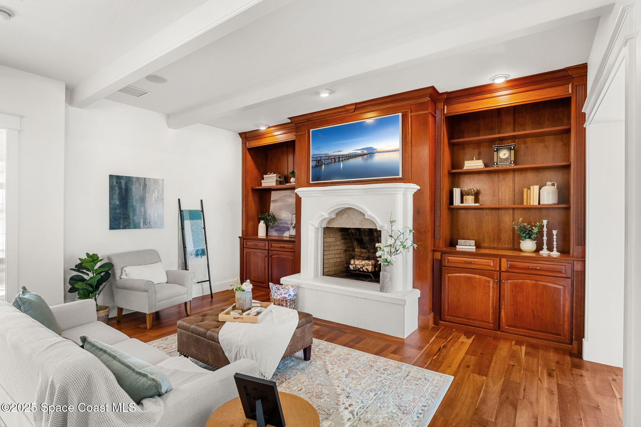 7021 S Tropical Trail