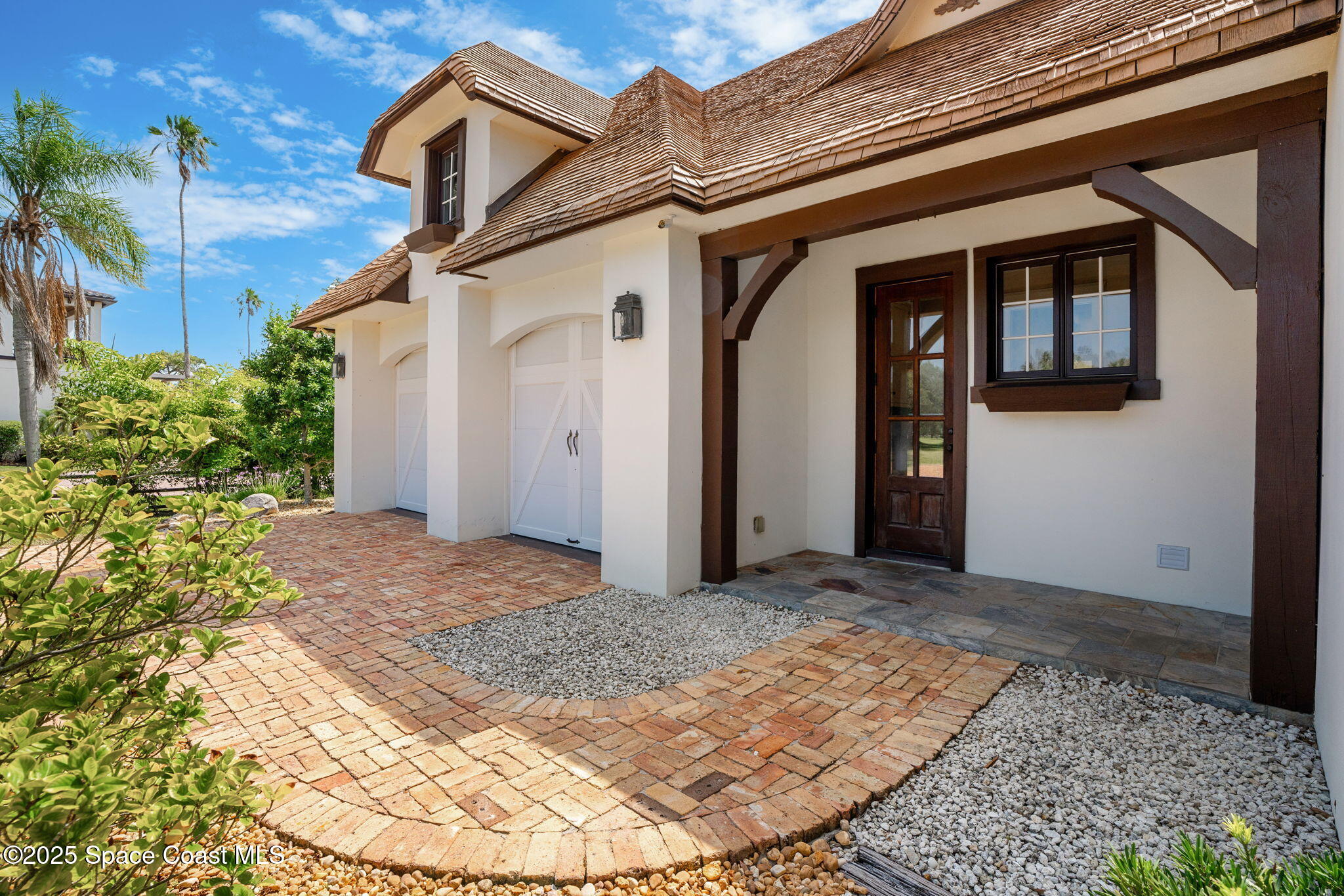 7021 S Tropical Trail