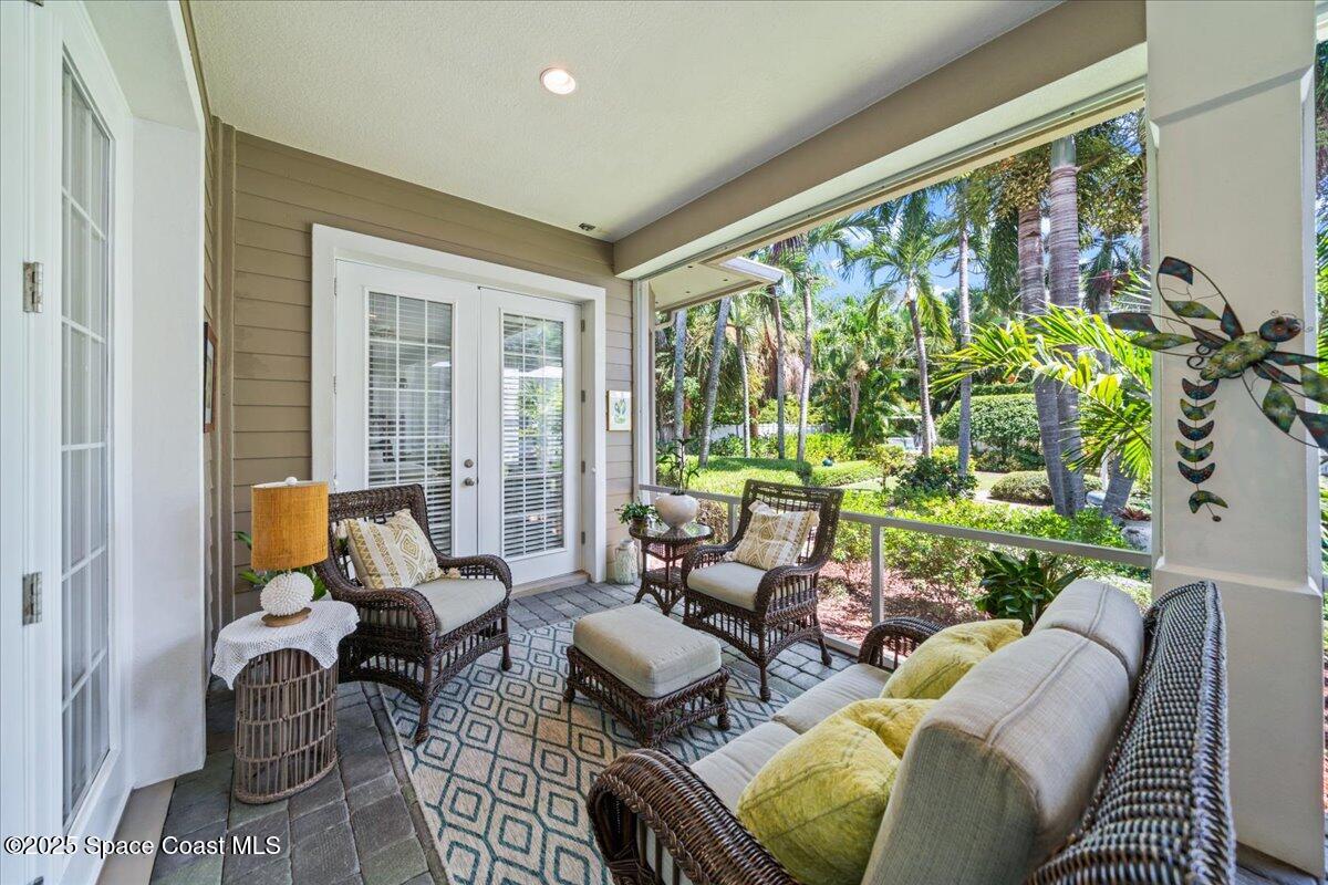 433 Miami Avenue