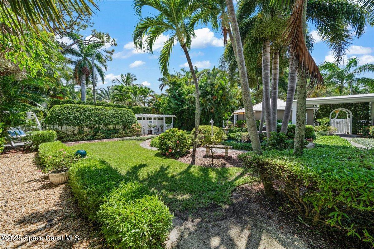 433 Miami Avenue