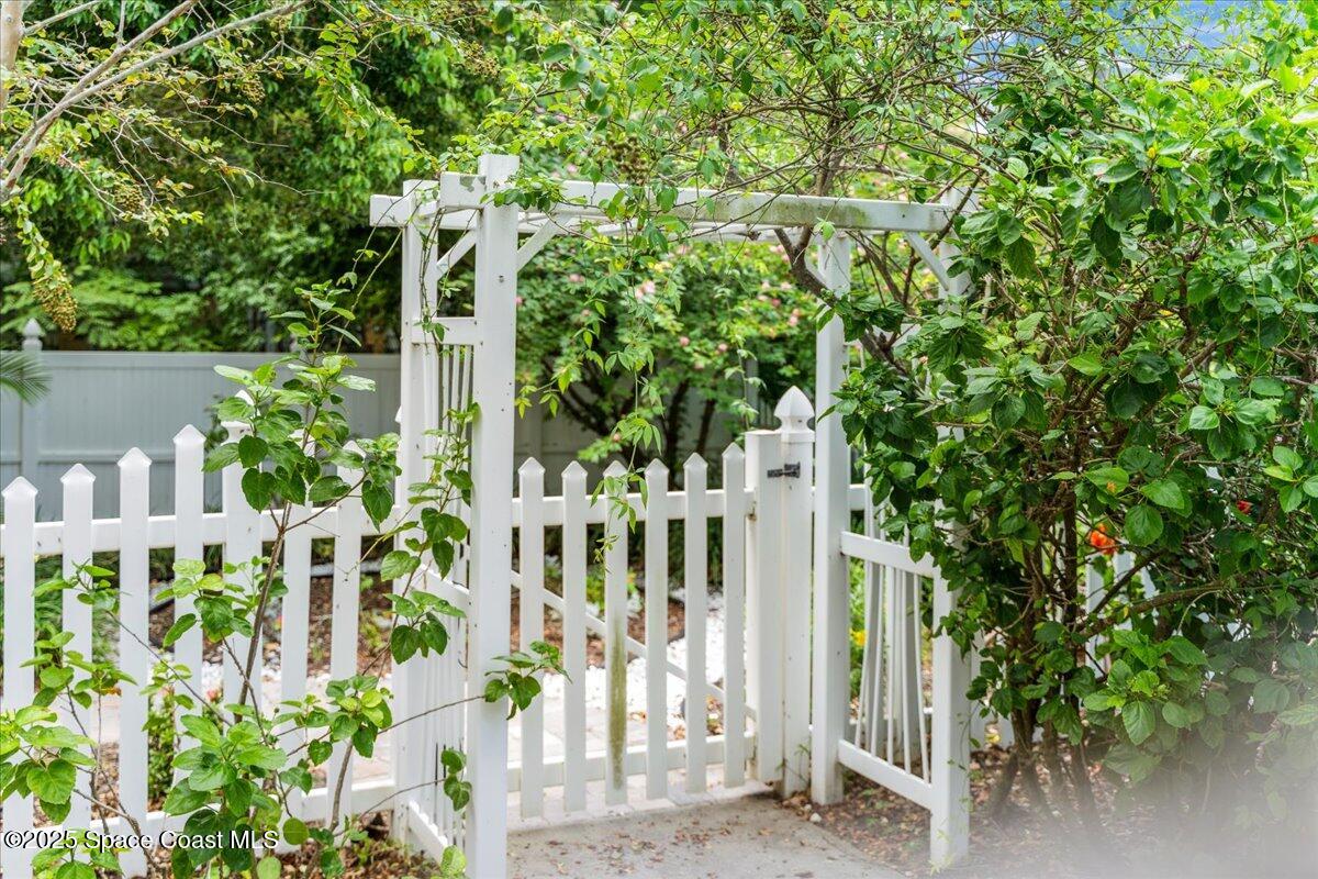 607 Rockledge Drive, Rockledge