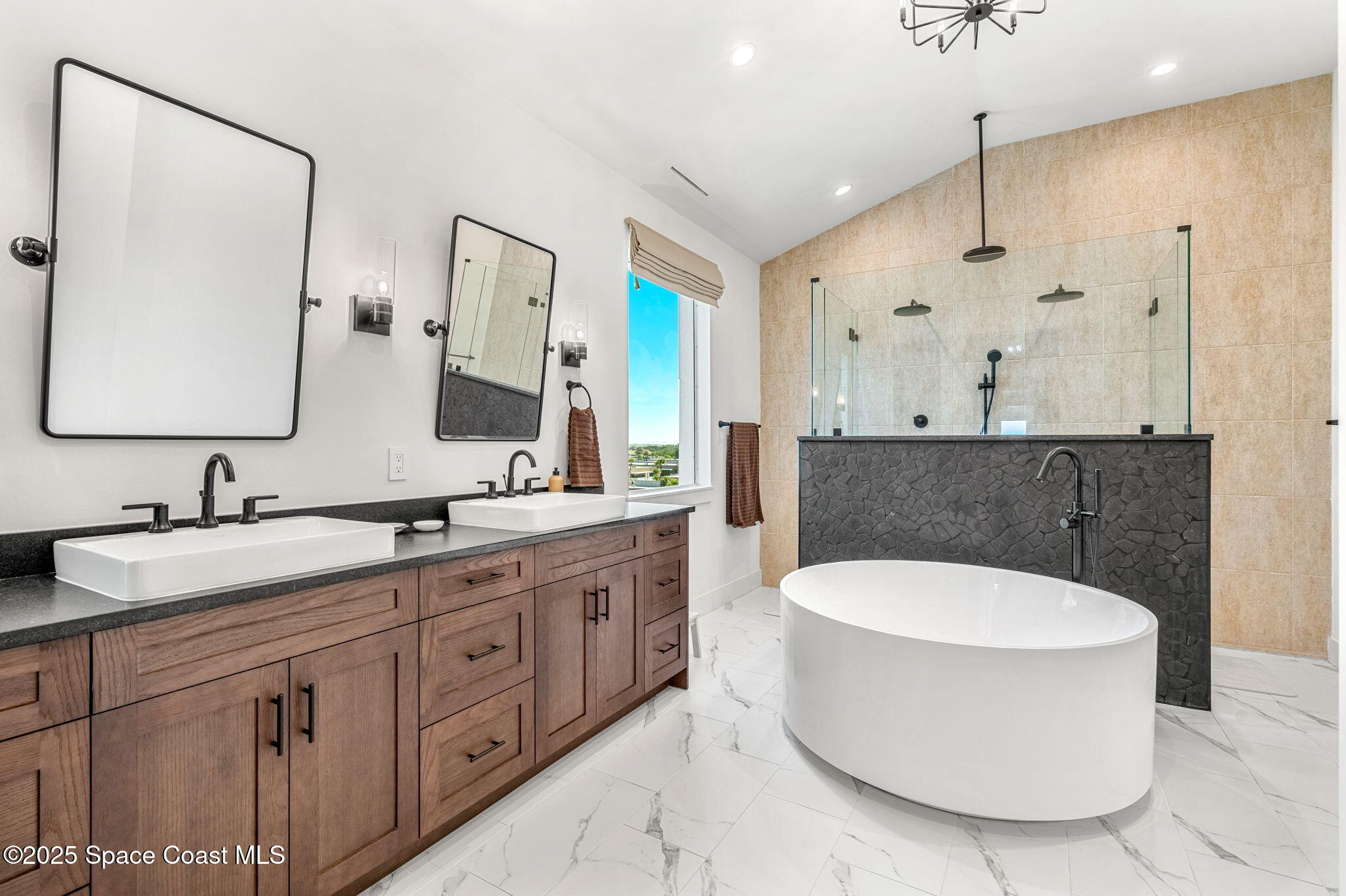 2765 N Highway A1a, 503