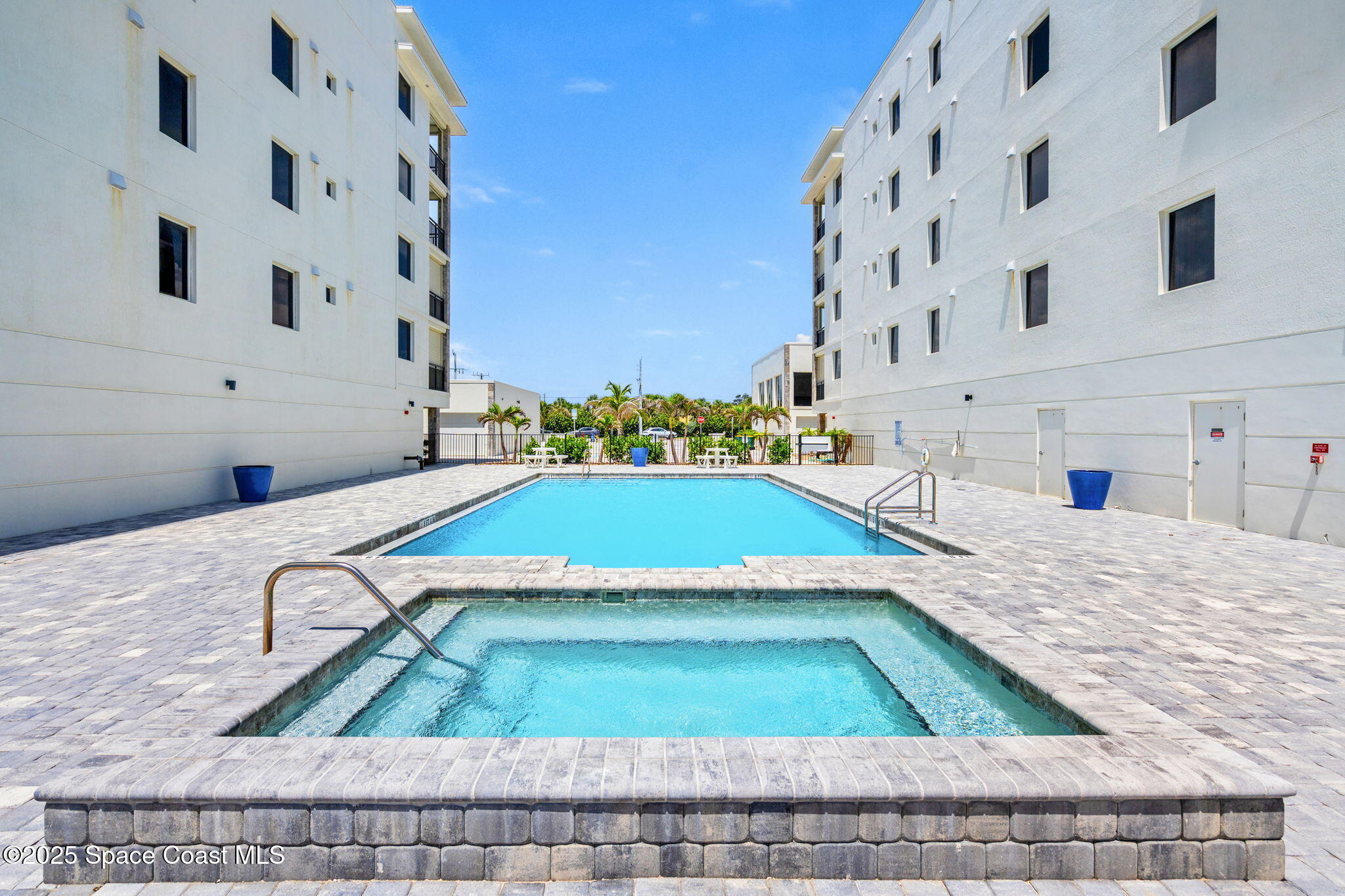 2765 N Highway A1a, 503