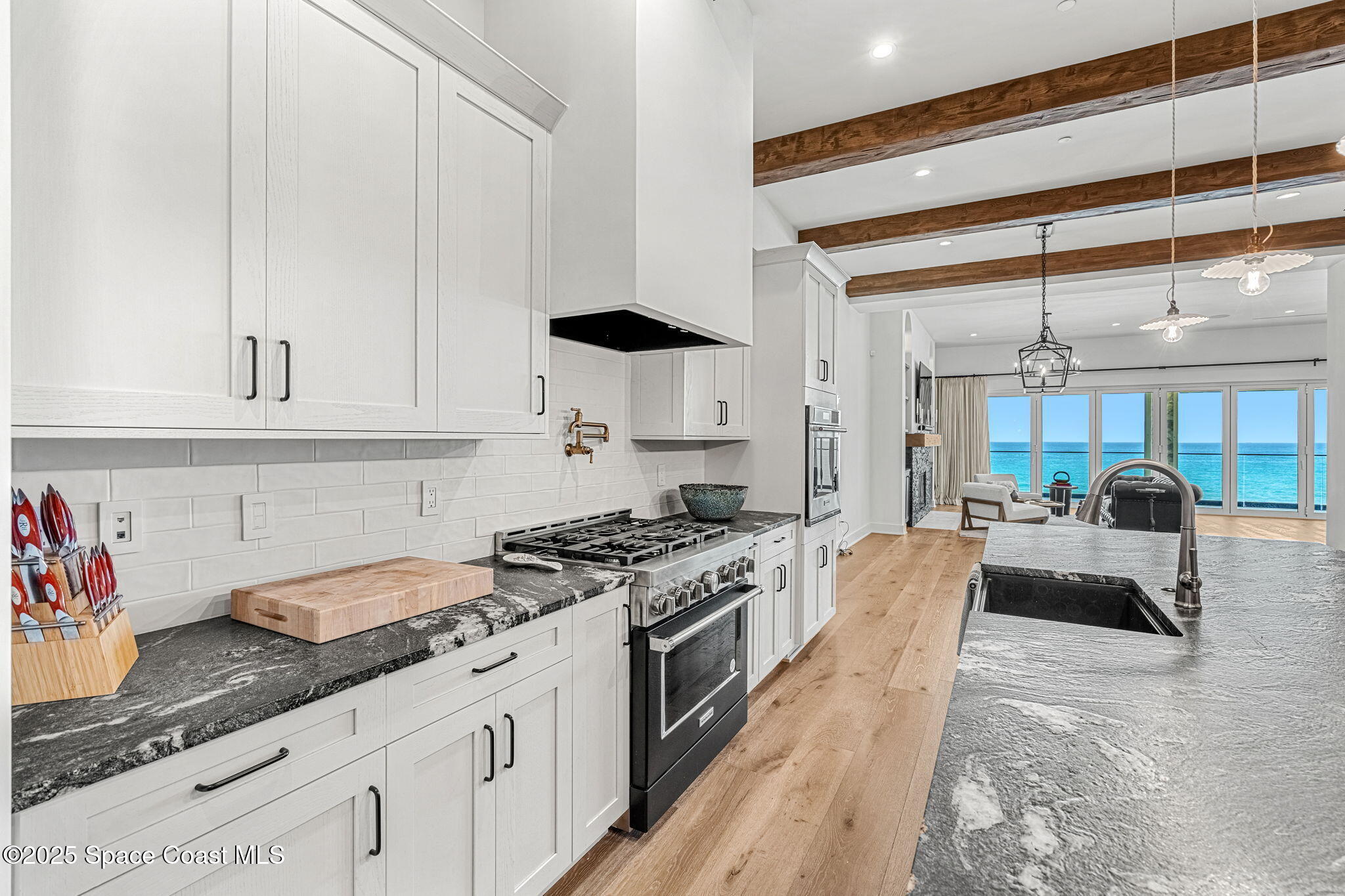 2765 N Highway A1a, 503