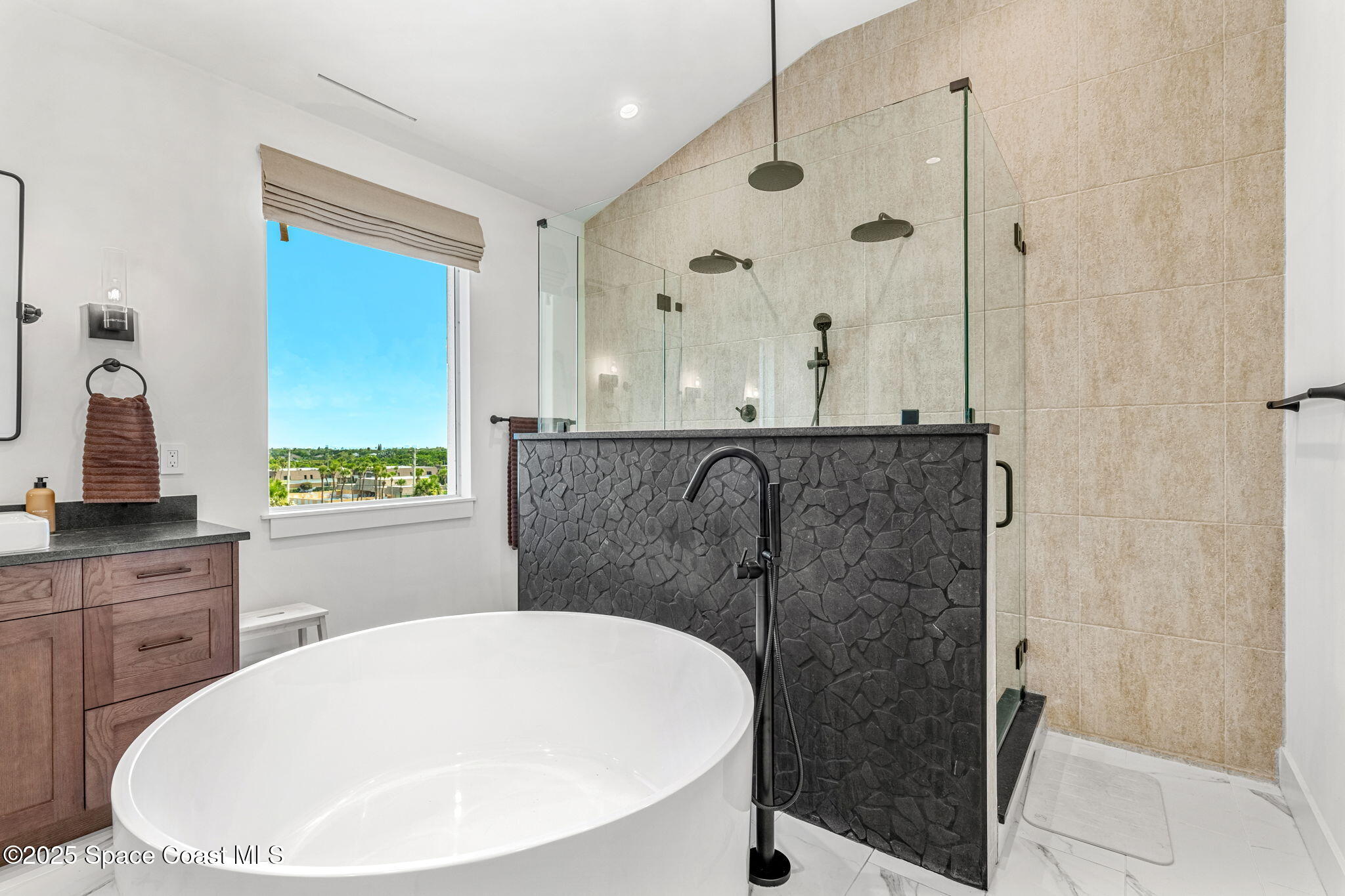 2765 N Highway A1a, 503