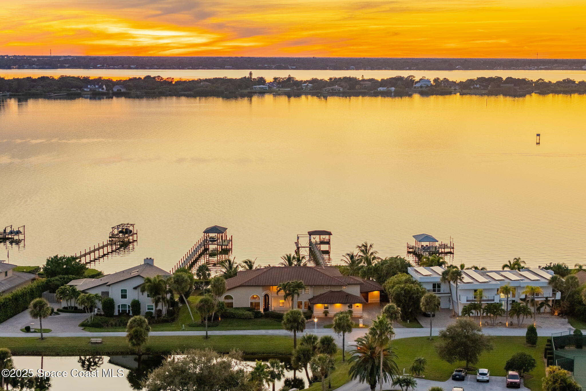 762 Loggerhead Island Drive