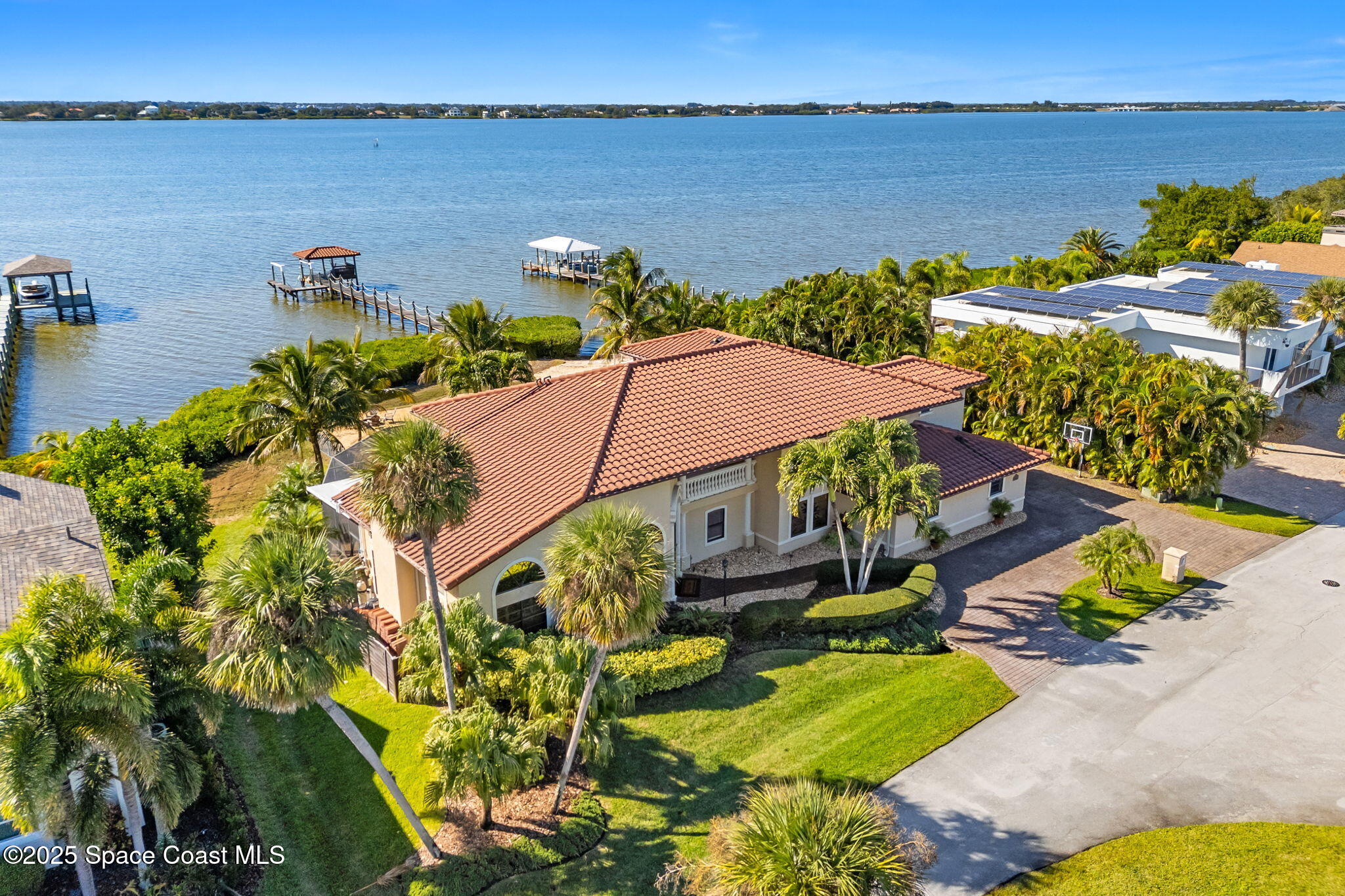 762 Loggerhead Island Drive