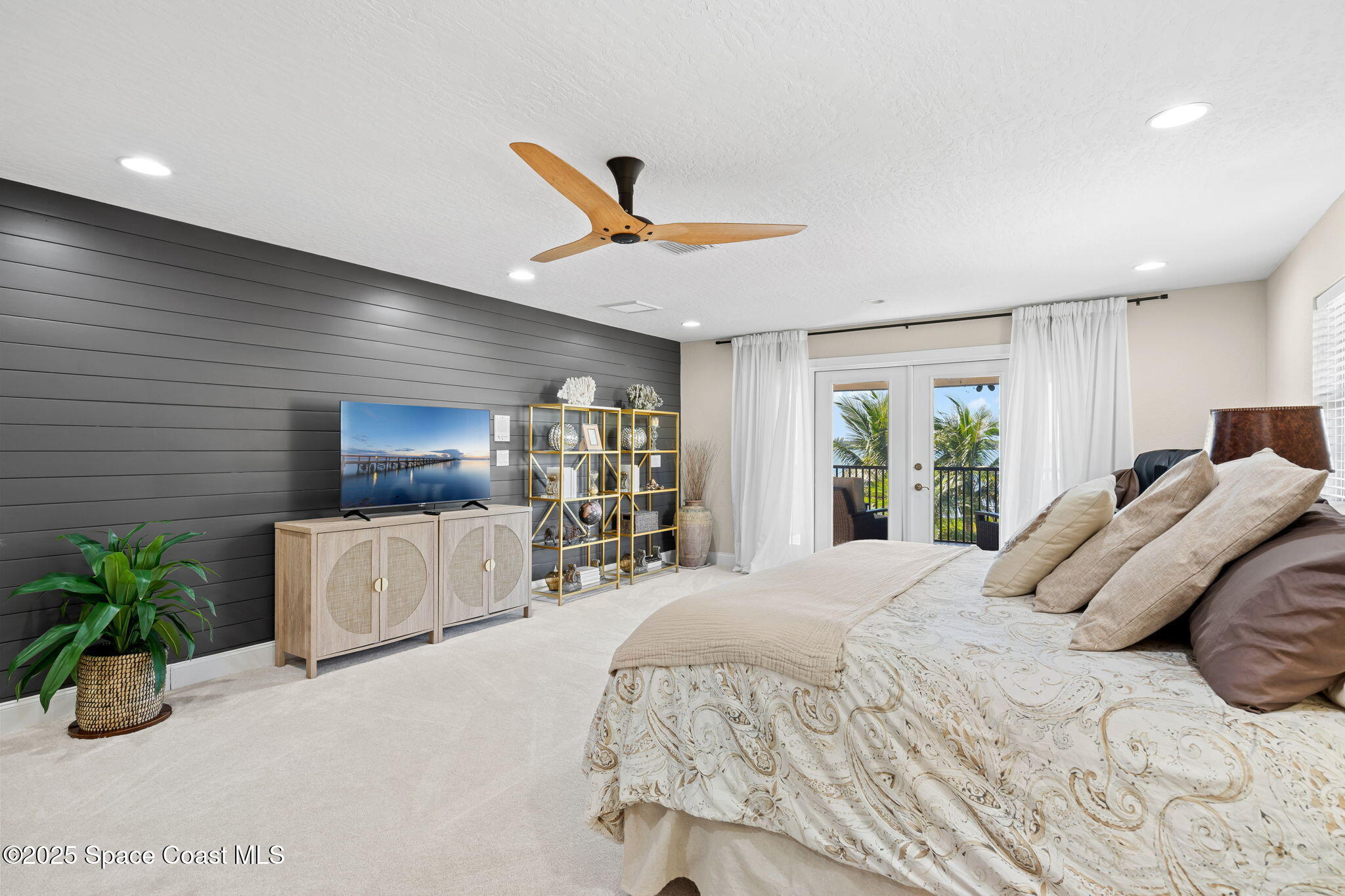 762 Loggerhead Island Drive