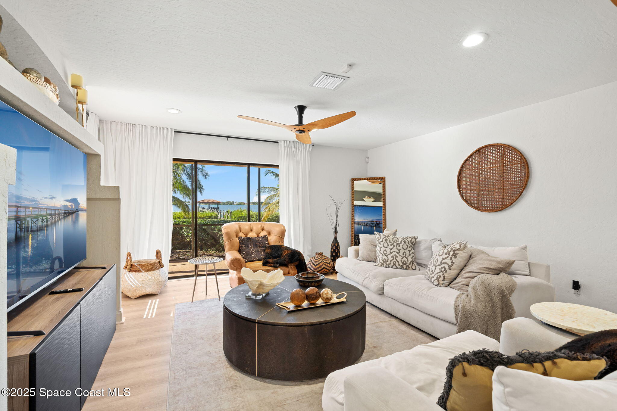 762 Loggerhead Island Drive