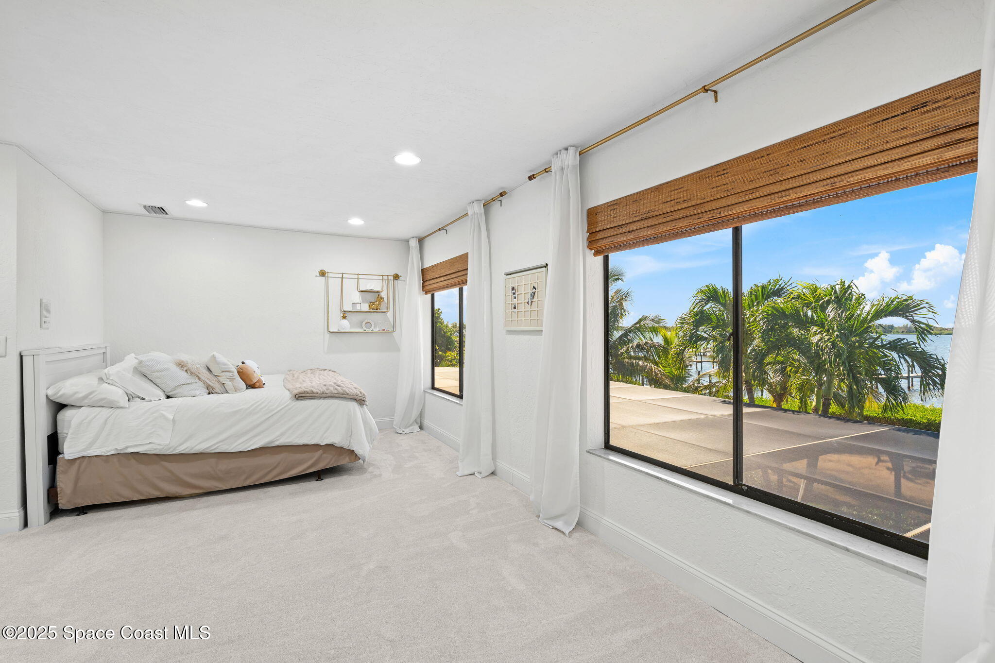 762 Loggerhead Island Drive