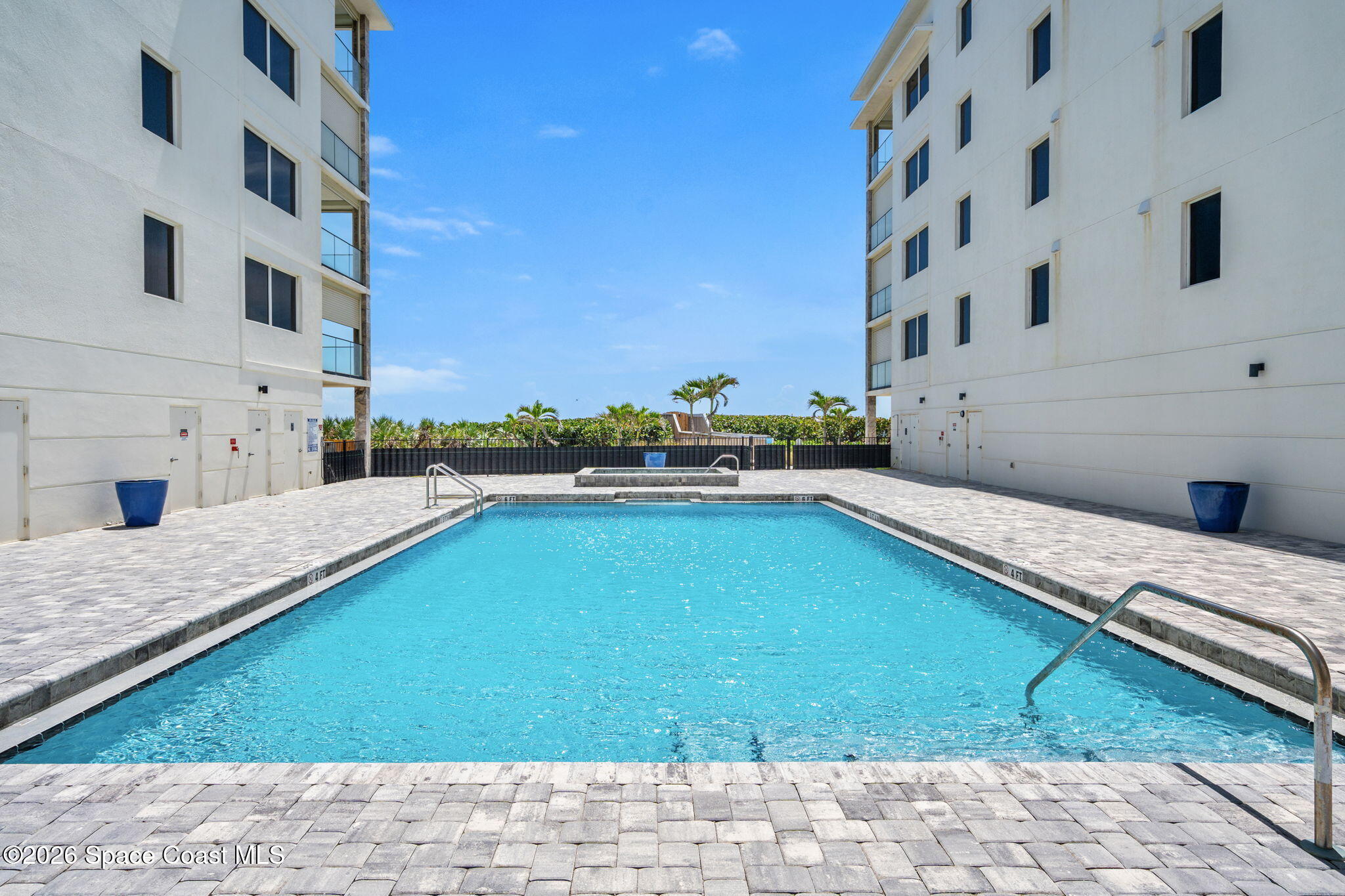 2765 N Highway A1a 504