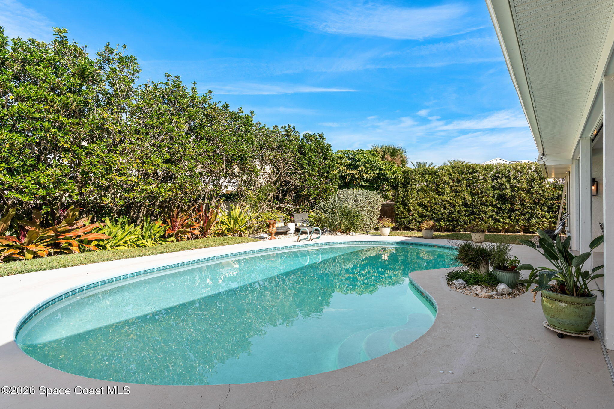 656 Franklyn Avenue