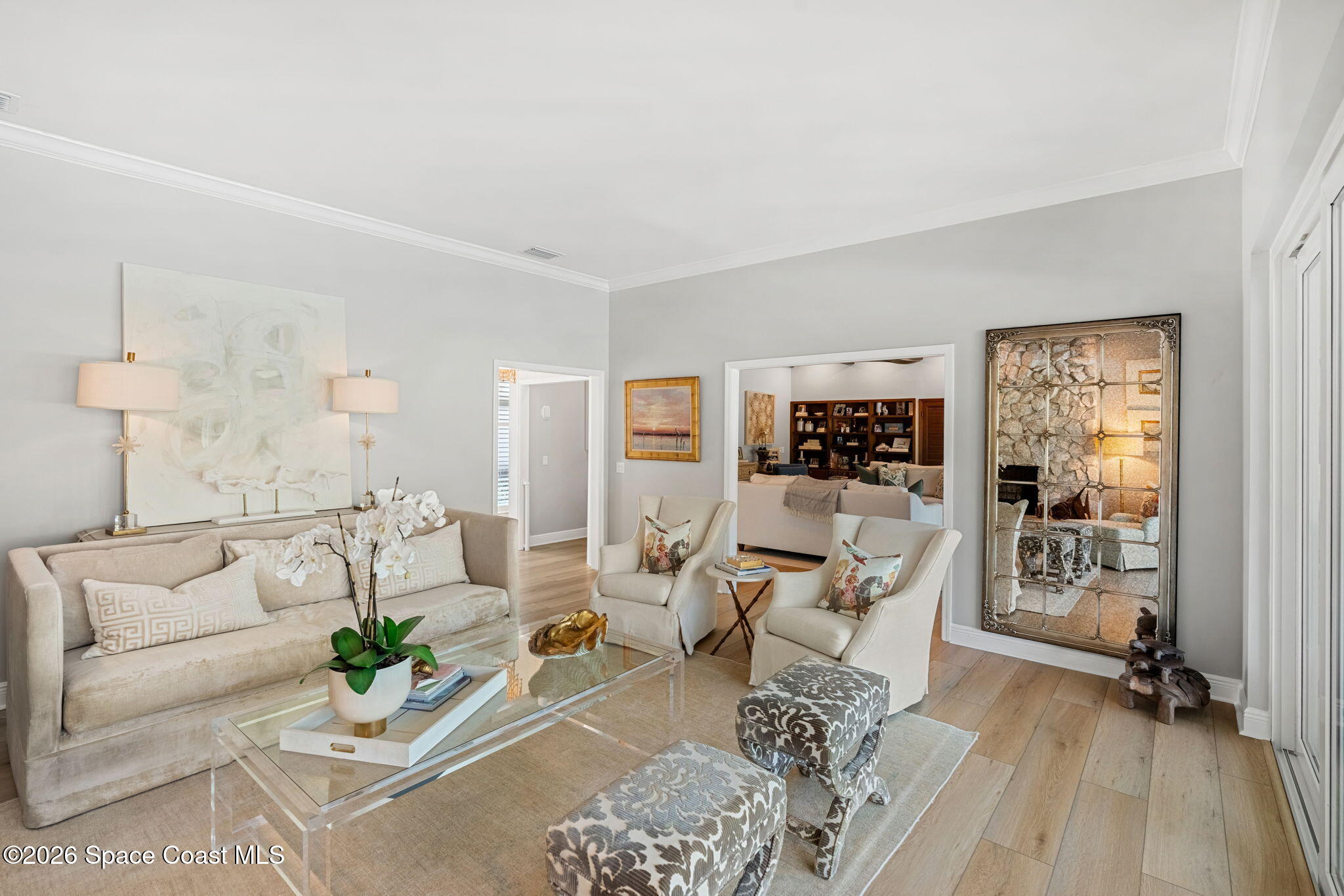 656 Franklyn Avenue