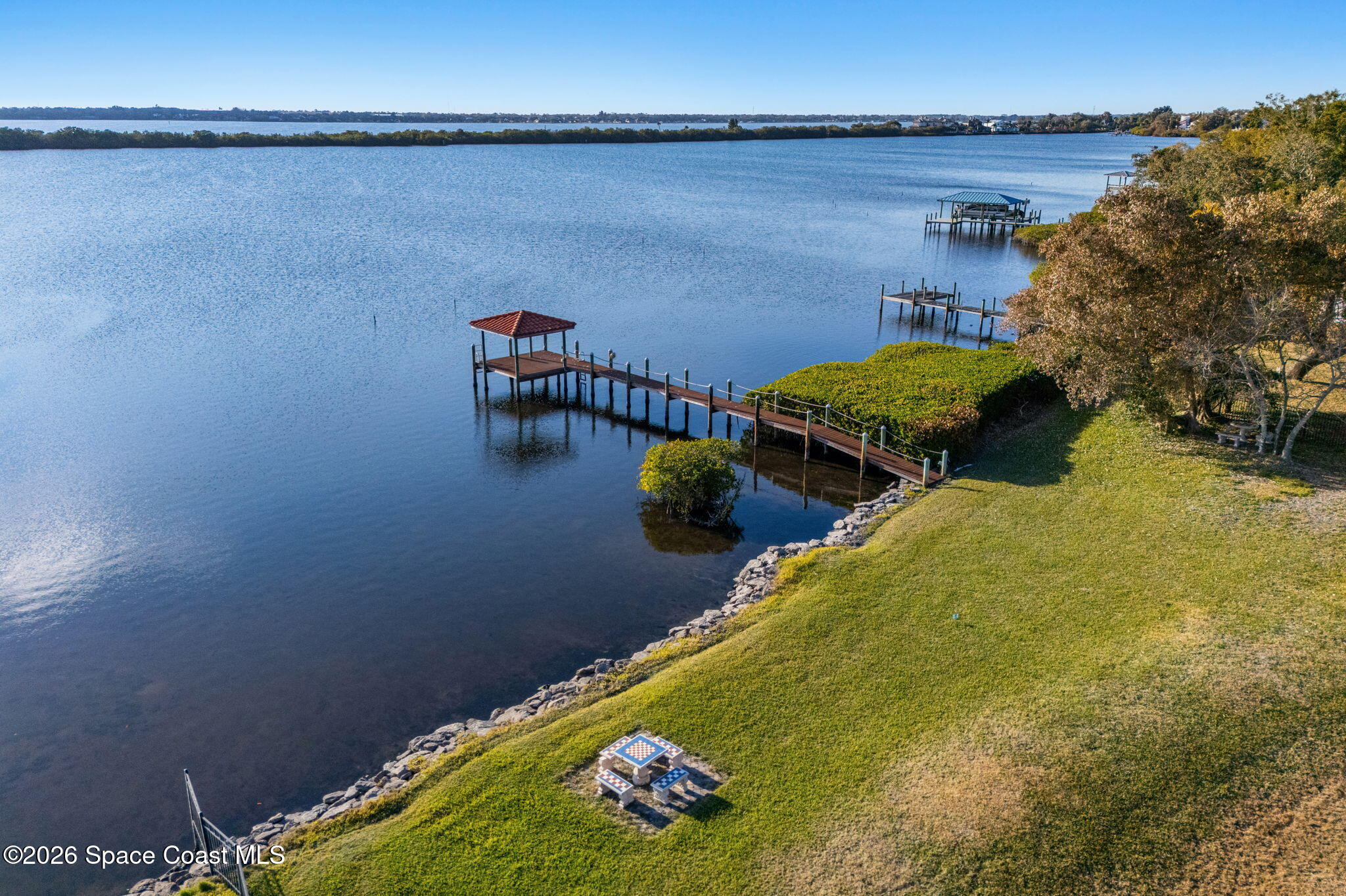 4760 Honeyridge Lane