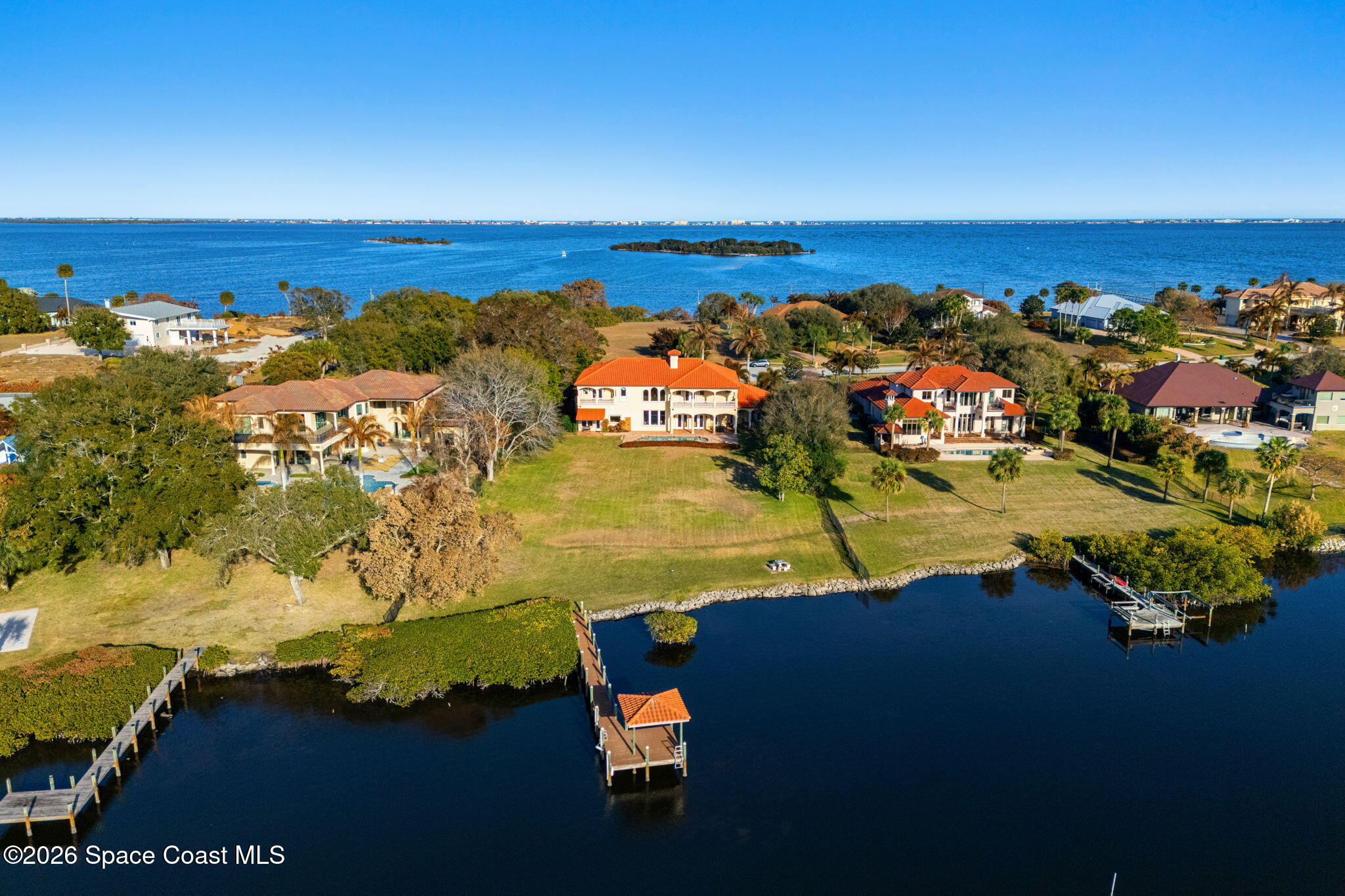 4760 Honeyridge Lane