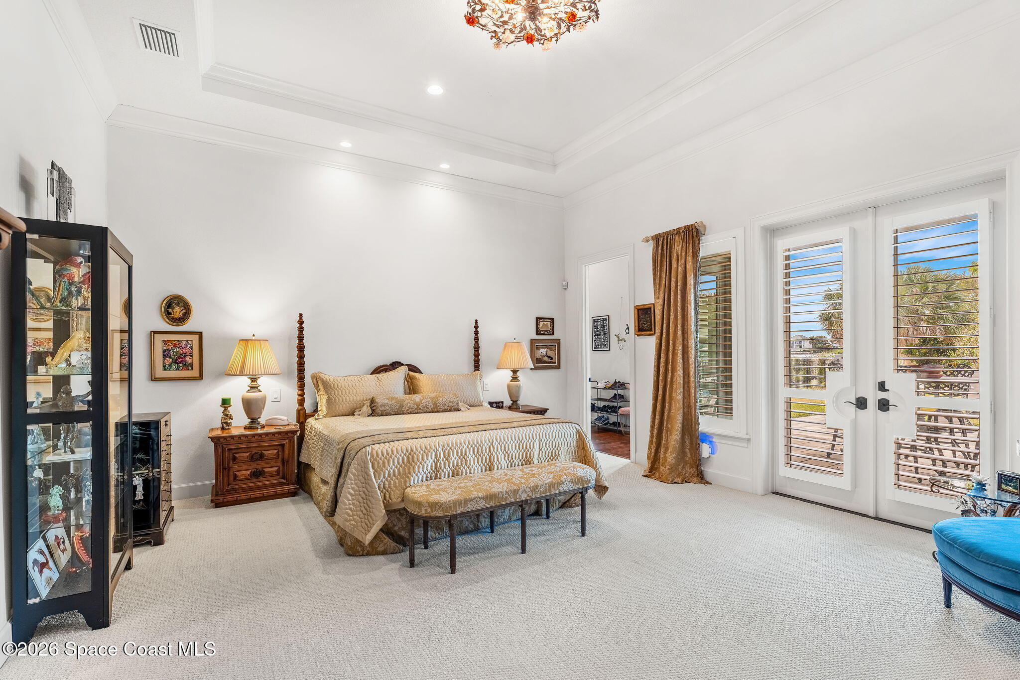 135 Lansing Island Drive