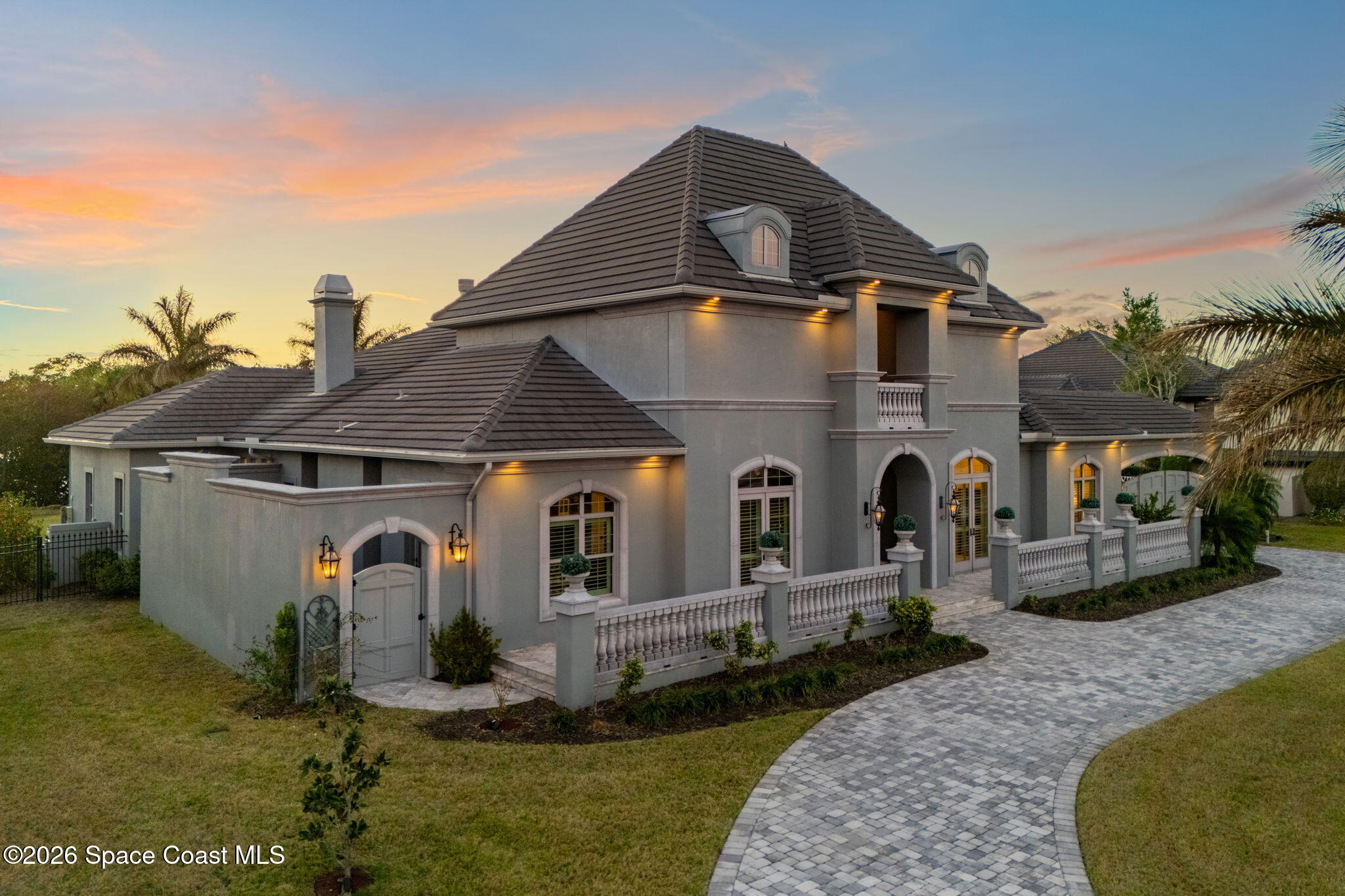 135 Lansing Island Drive