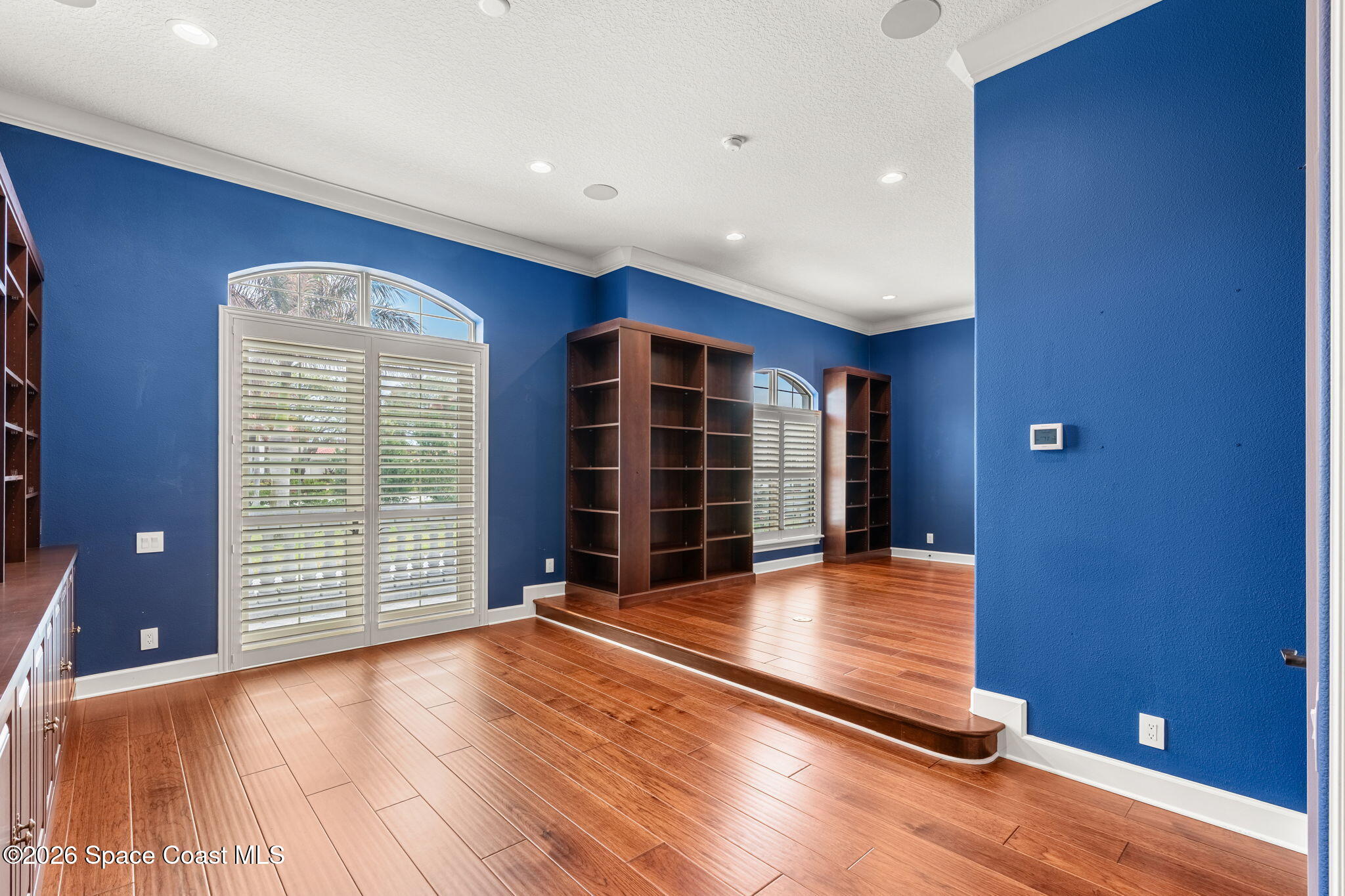 135 Lansing Island Drive