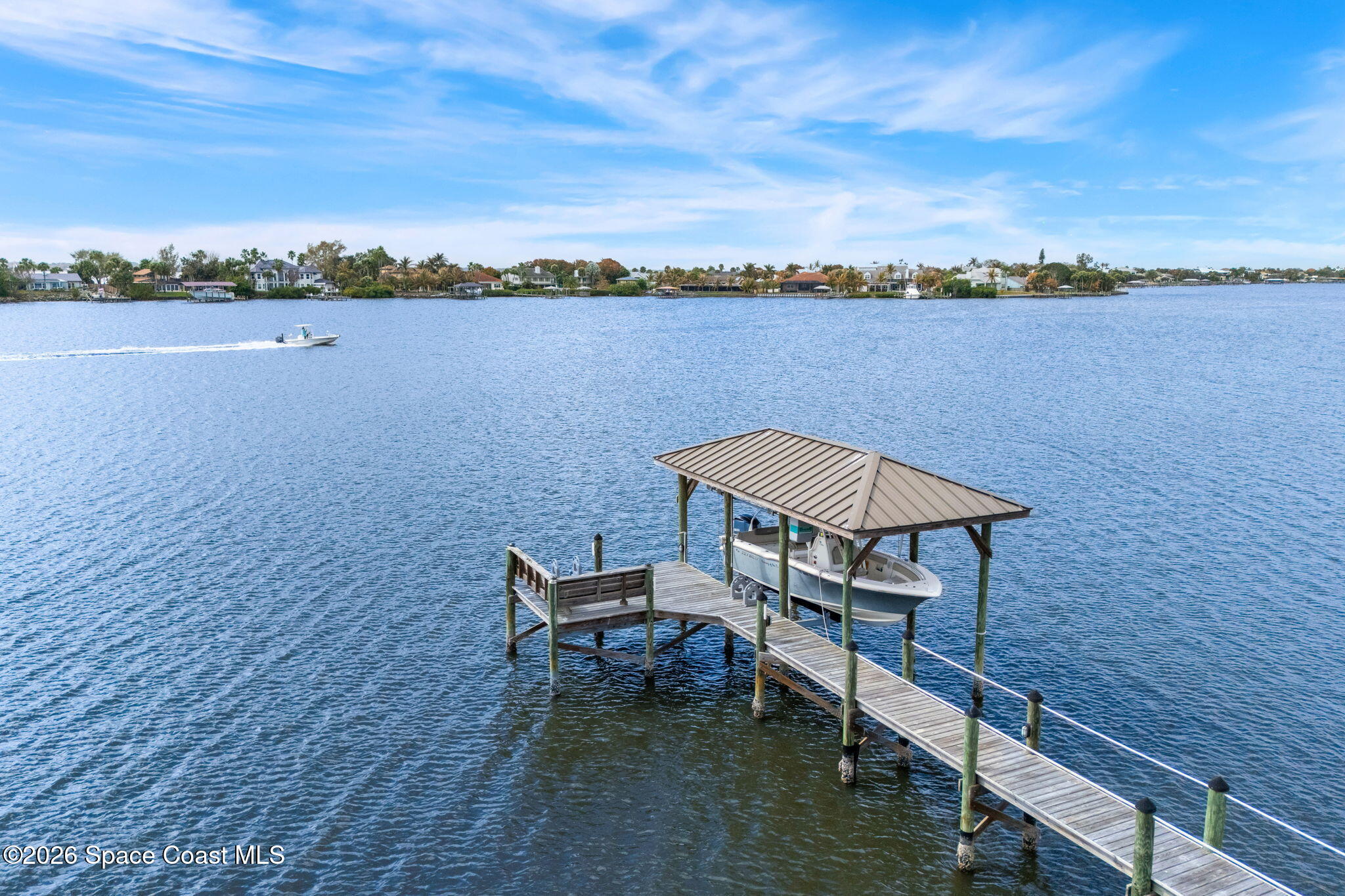 135 Lansing Island Drive