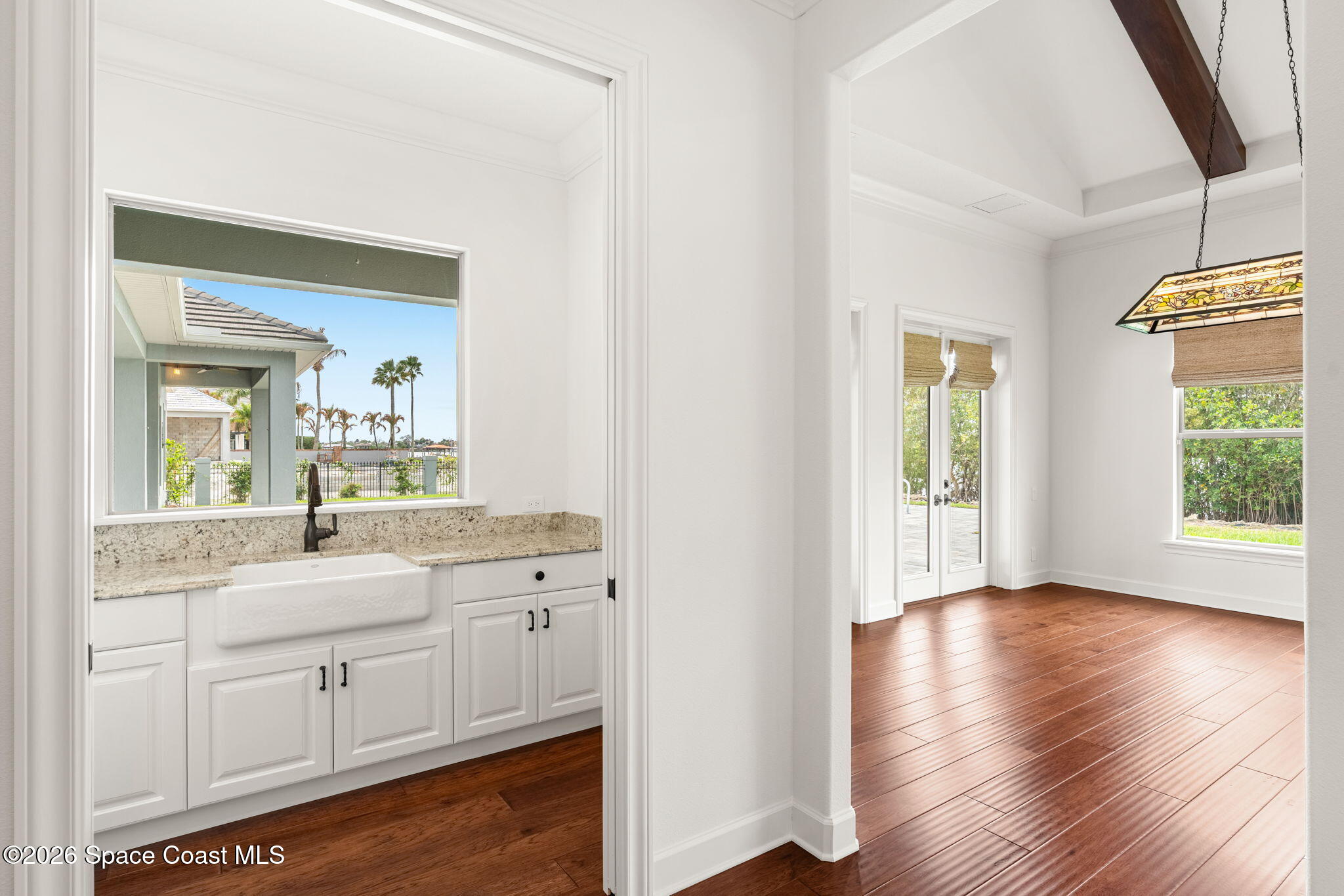 135 Lansing Island Drive