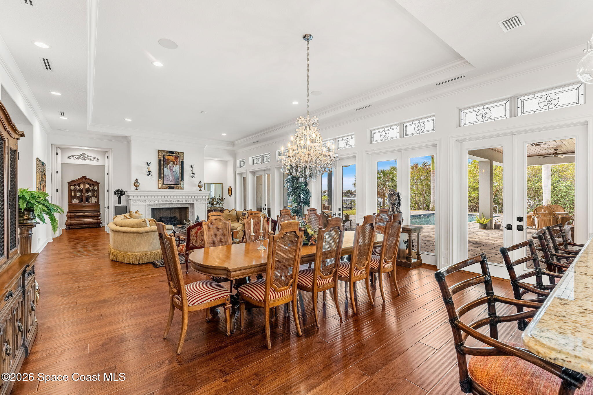 135 Lansing Island Drive