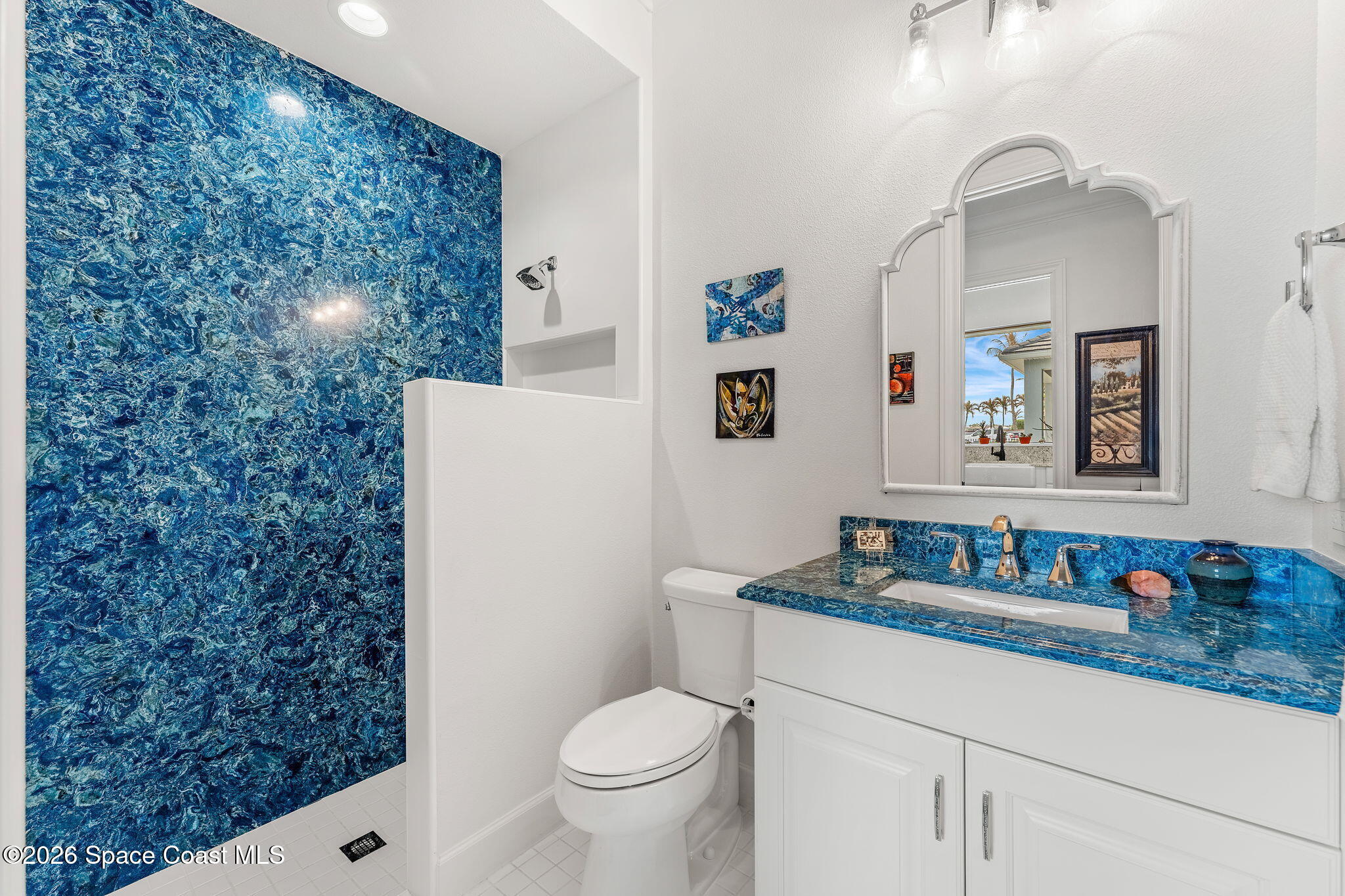 135 Lansing Island Drive