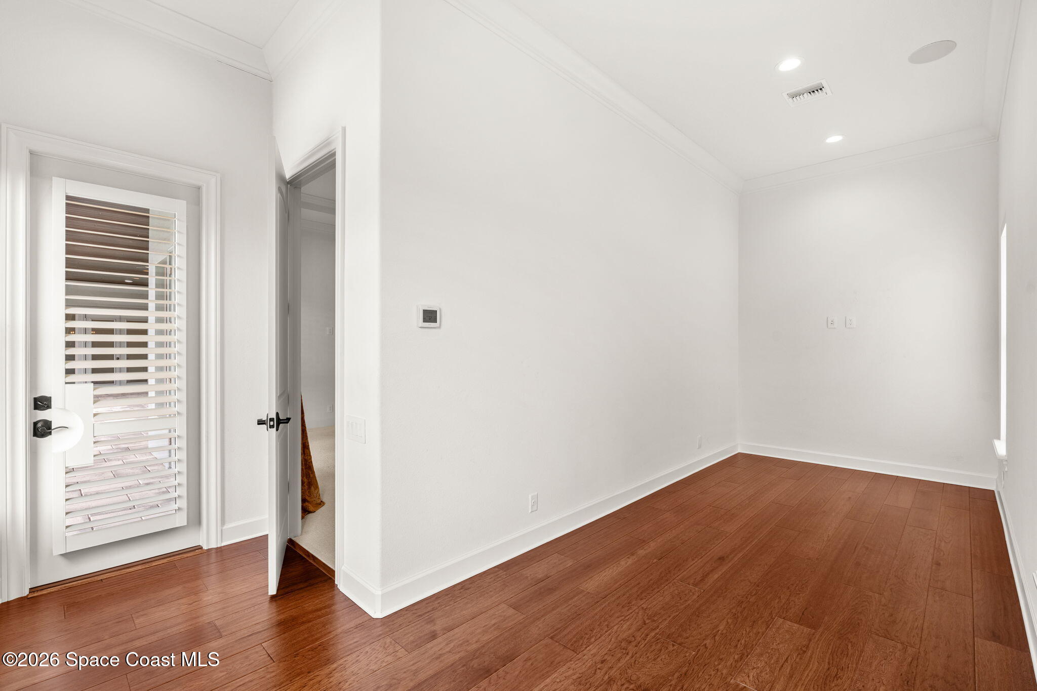 135 Lansing Island Drive