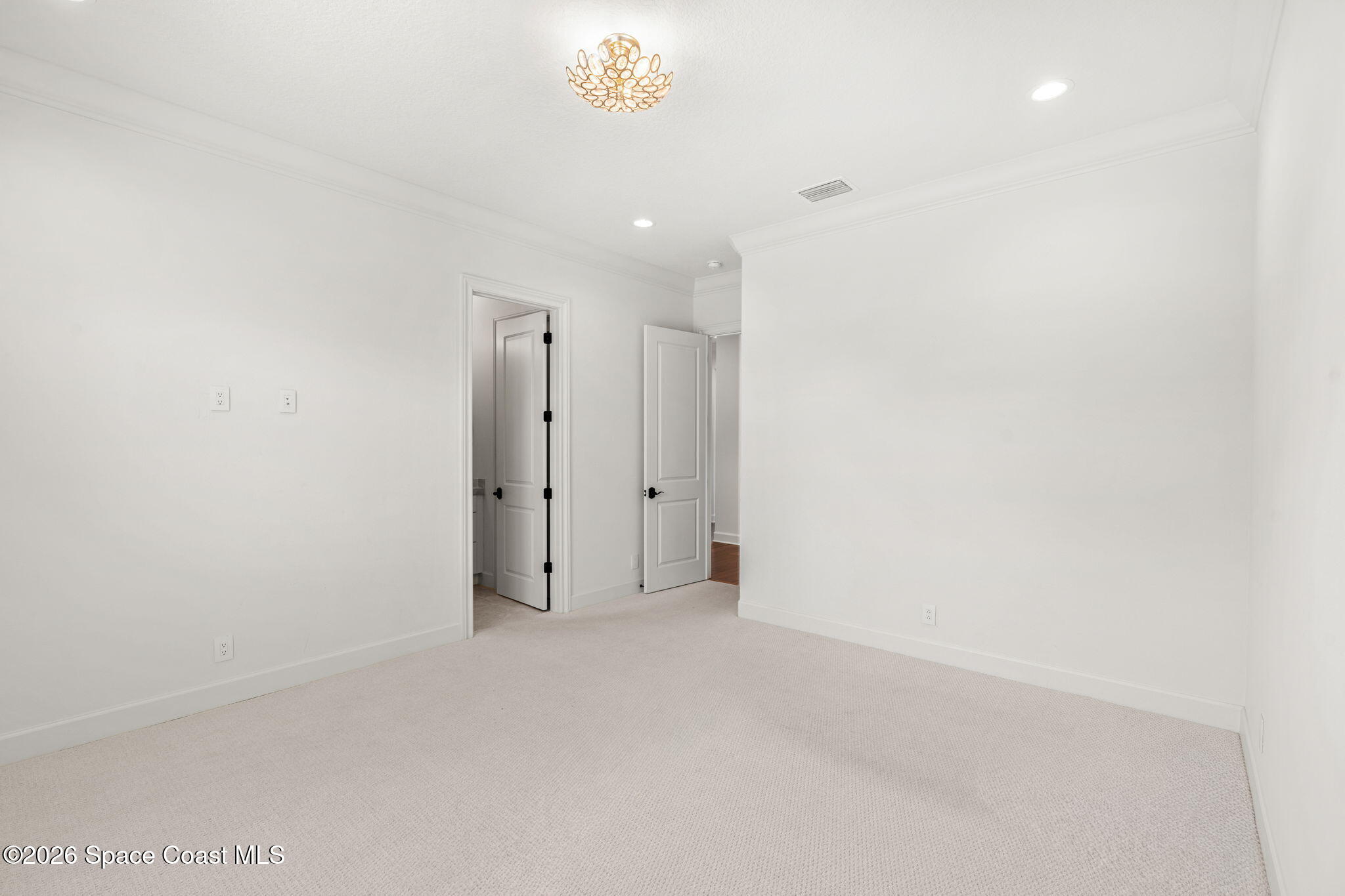 135 Lansing Island Drive