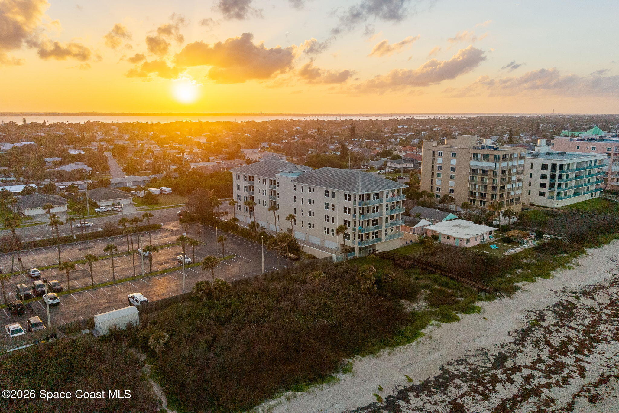 1725 N Highway A1a 304