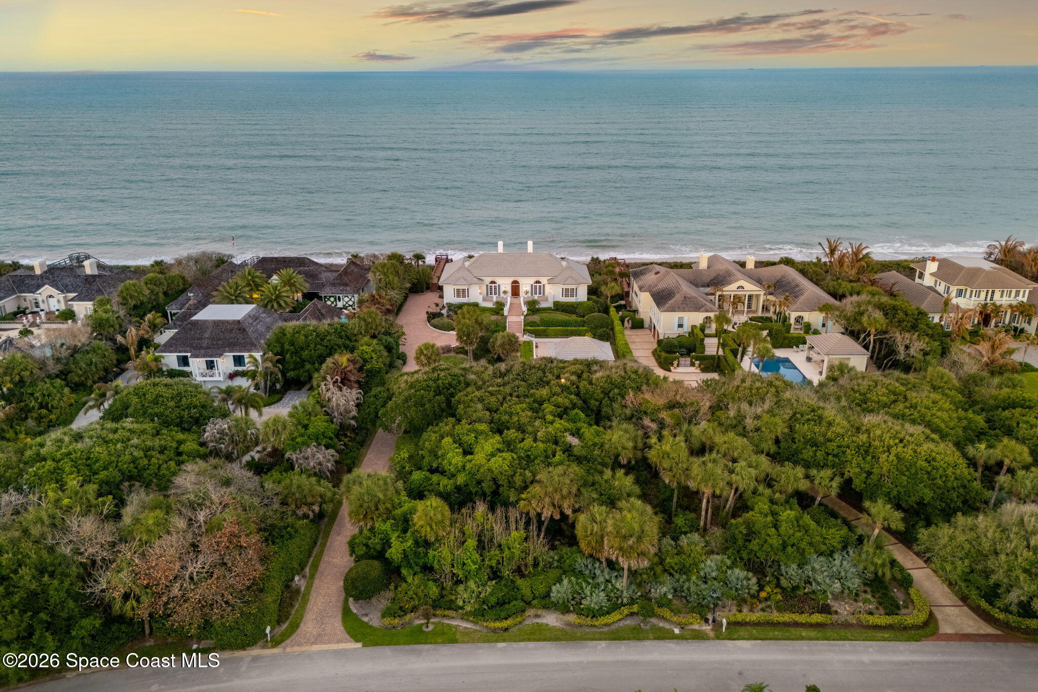 680 Ocean Road