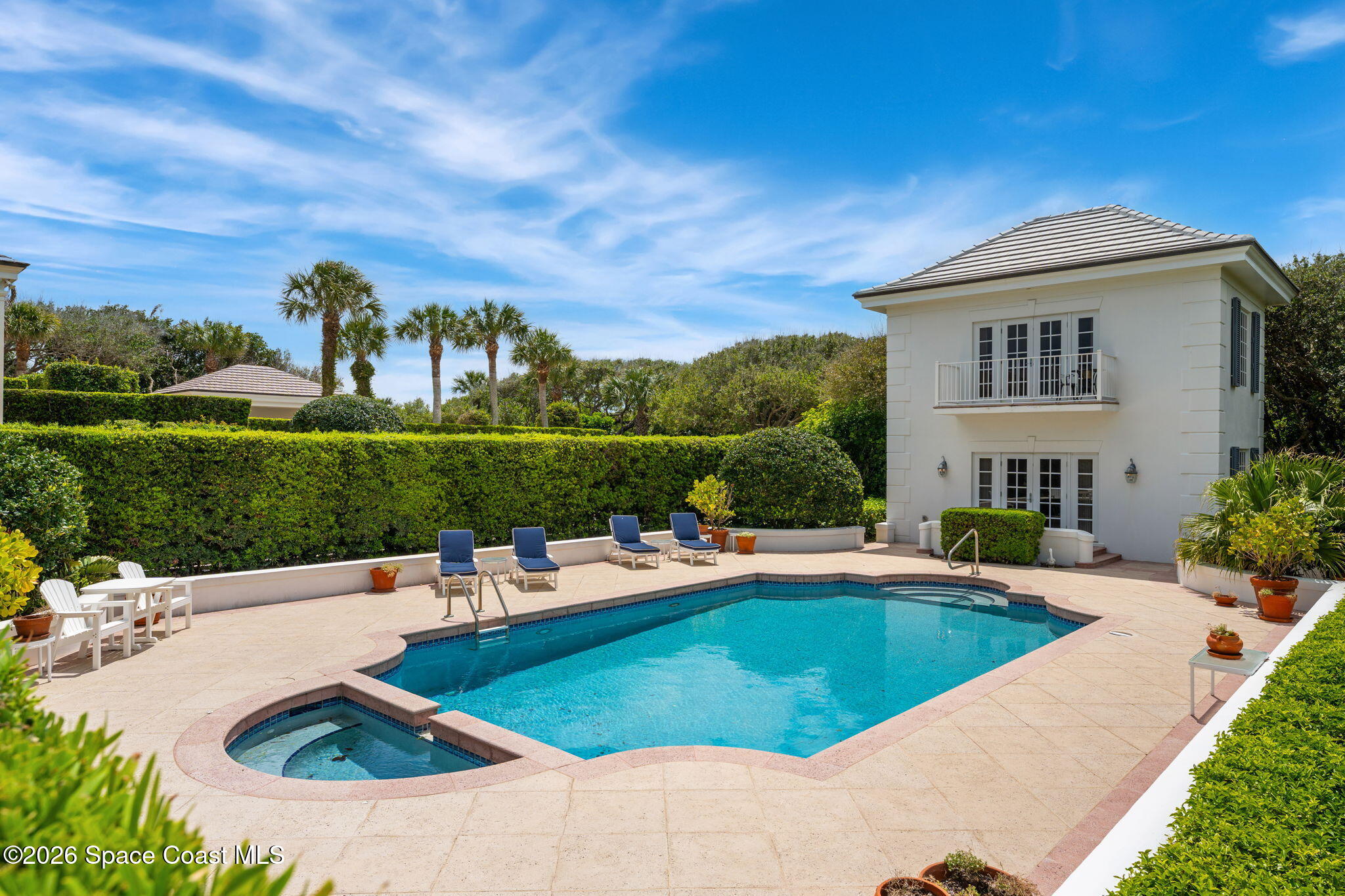 680 Ocean Road