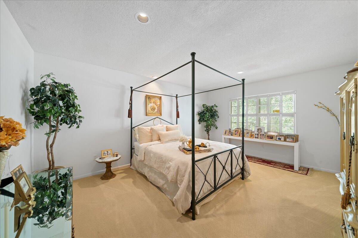 716 Malibu Lane