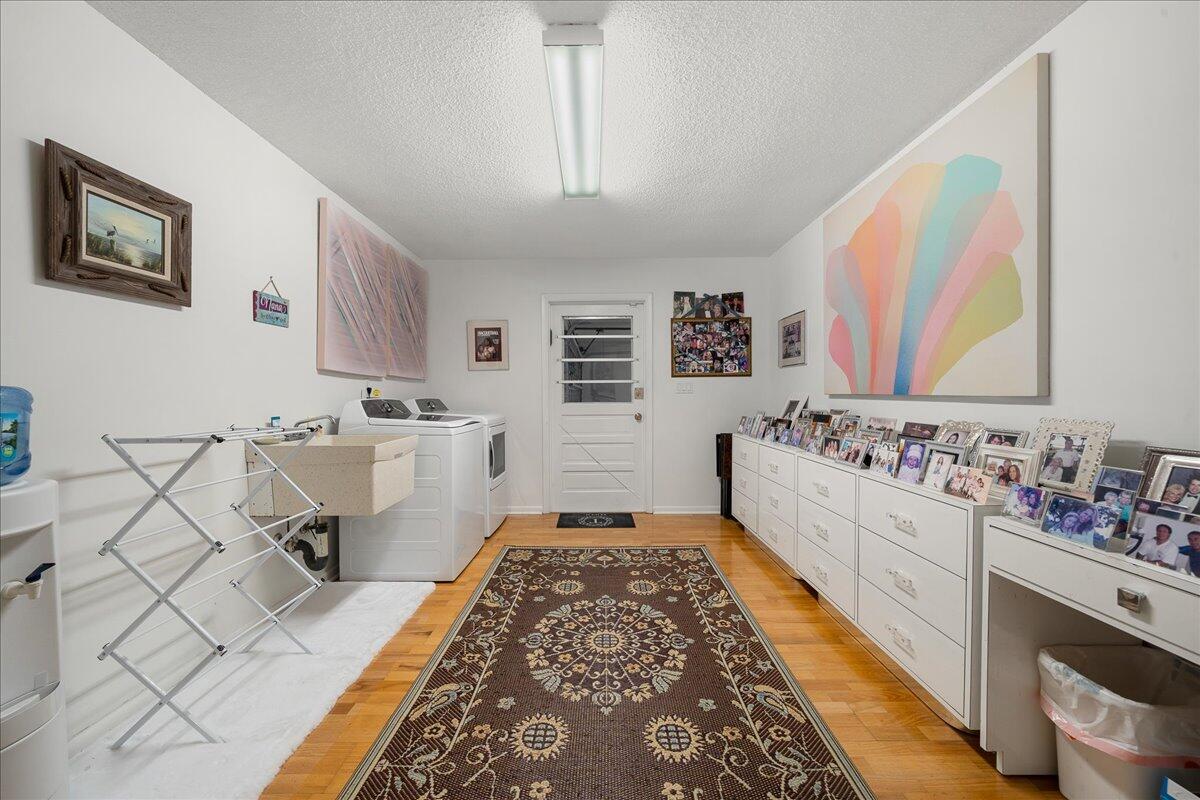 716 Malibu Lane