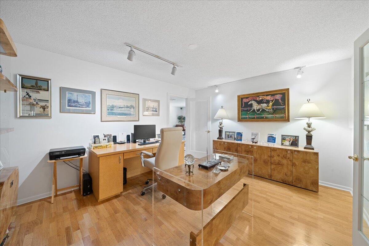 716 Malibu Lane