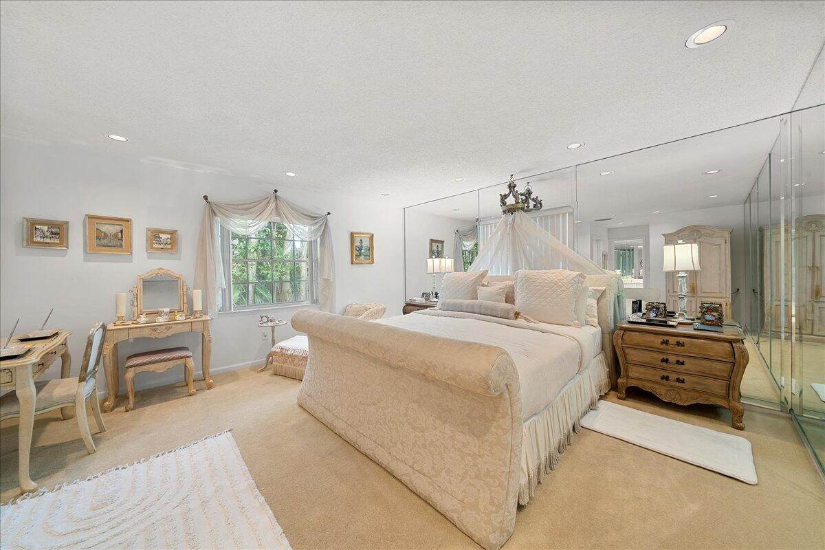 716 Malibu Lane