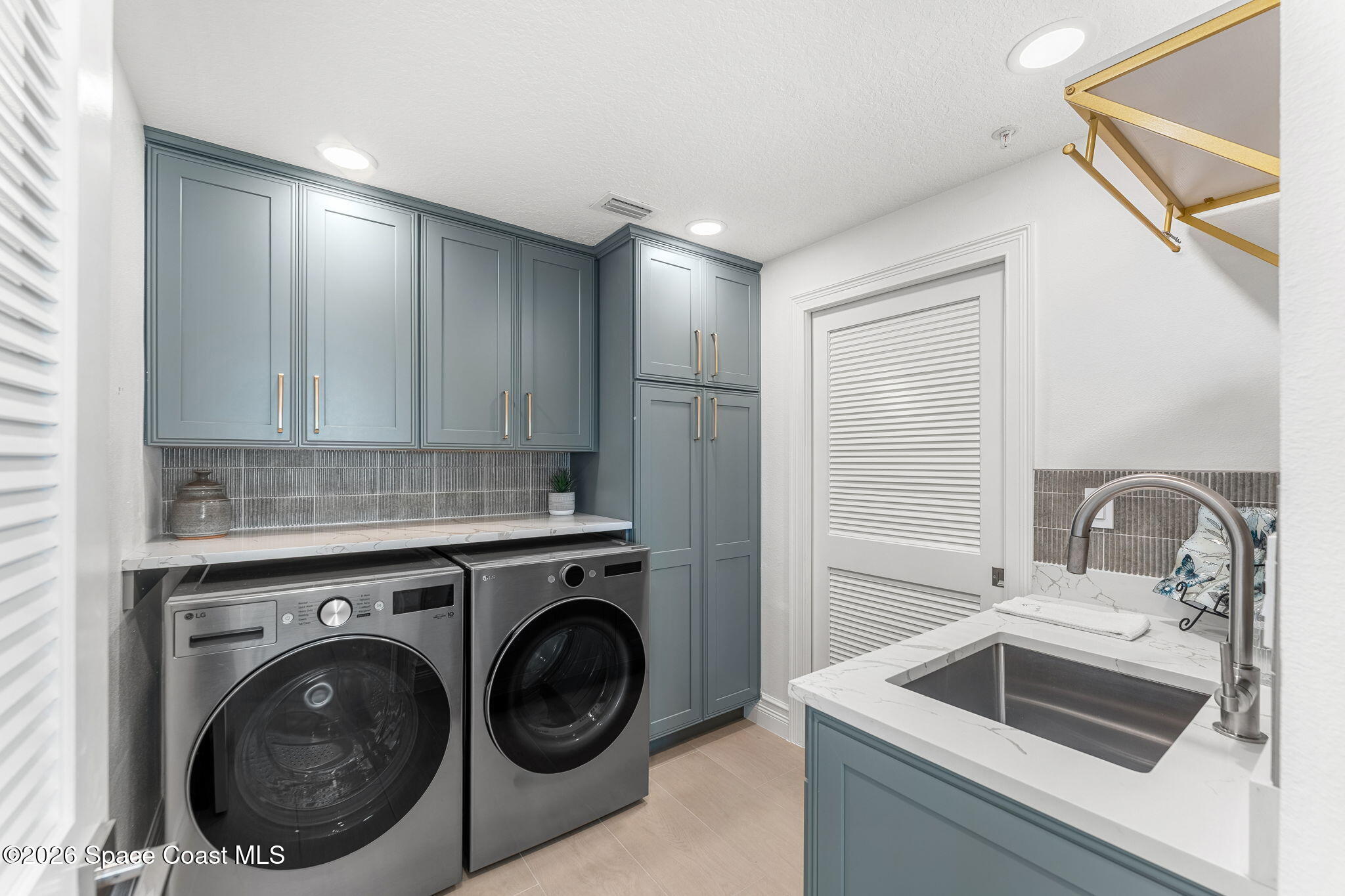 225 N Atlantic Avenue 603