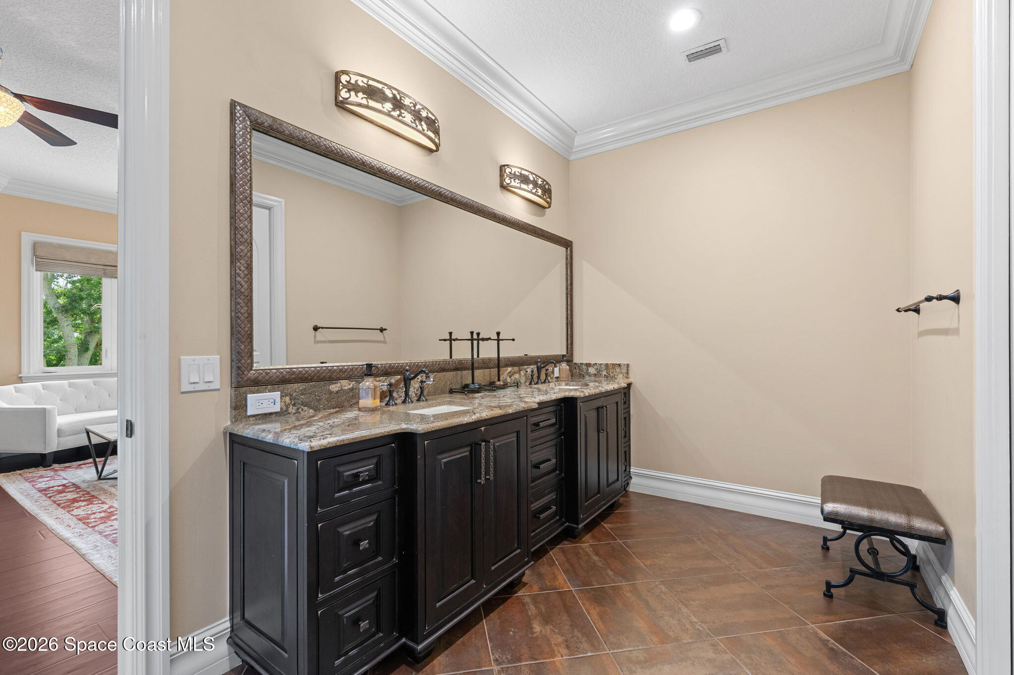 4747 S Tropical Trail