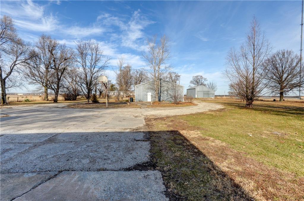 1312 NW 450th Road