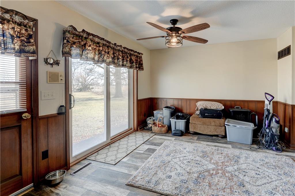 1312 NW 450th Road