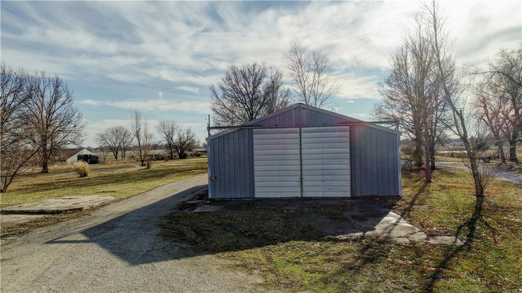 1312 NW 450th Road